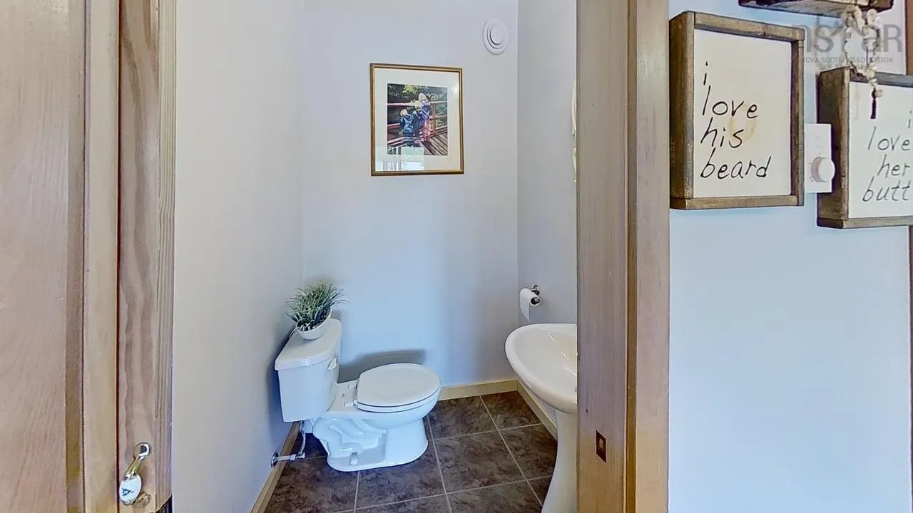 1749 Mcleans Lake Road, Port Lhebert, NS B0T 1V0, 2 Bedrooms Bedrooms, ,2 BathroomsBathrooms,Residential,For Sale,Mcleans Lake,202521665