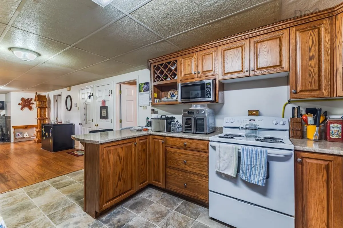 14 Clover Dr, Bible Hill, NS B2N 5P3, 5 Bedrooms Bedrooms, ,2 BathroomsBathrooms,Residential,For Sale,Clover Dr,202523374