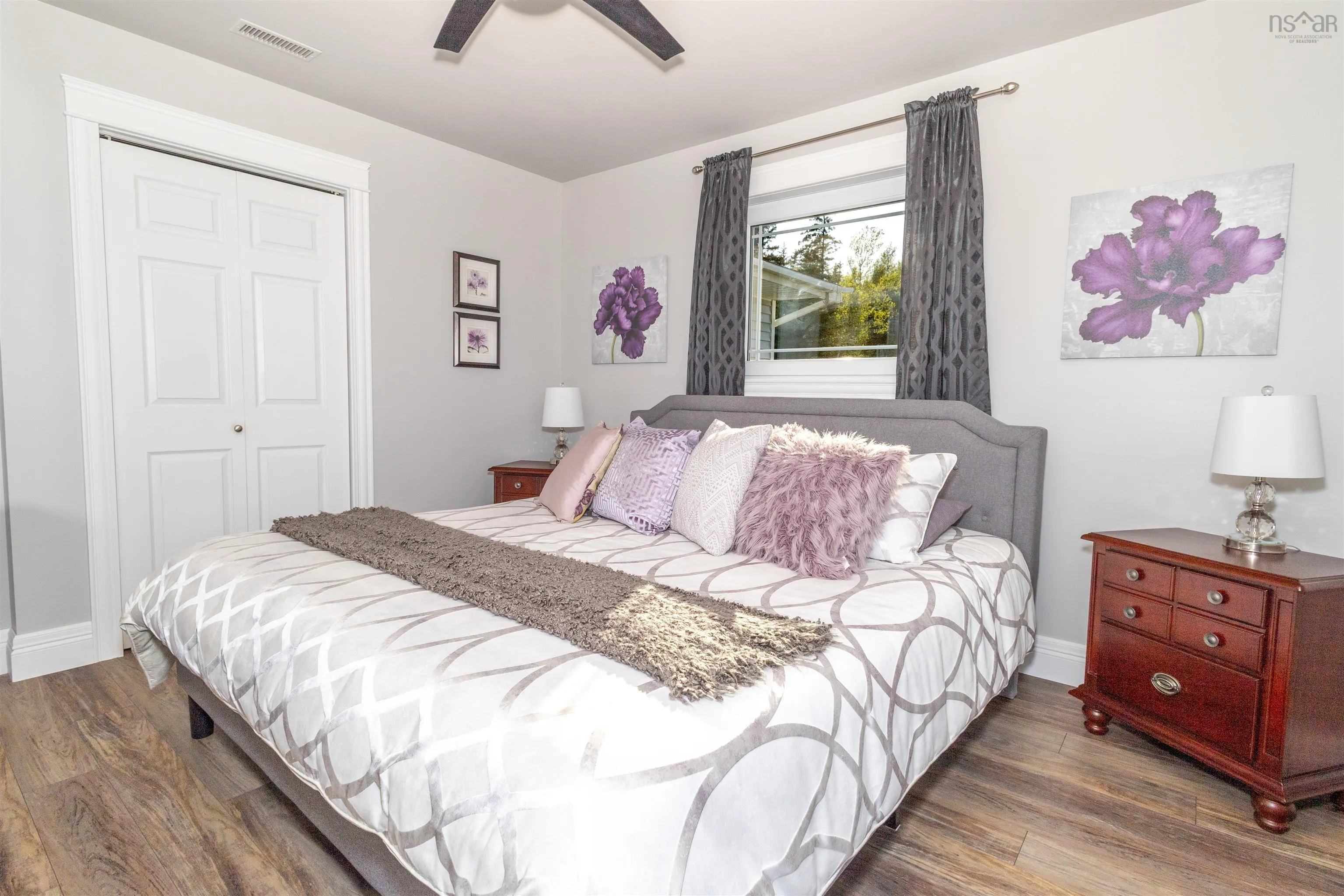 8472 West Bay Road, Sampsonville, NS B0E 3B0, 5 Bedrooms Bedrooms, ,2 BathroomsBathrooms,Residential,For Sale,West Bay,202513191
