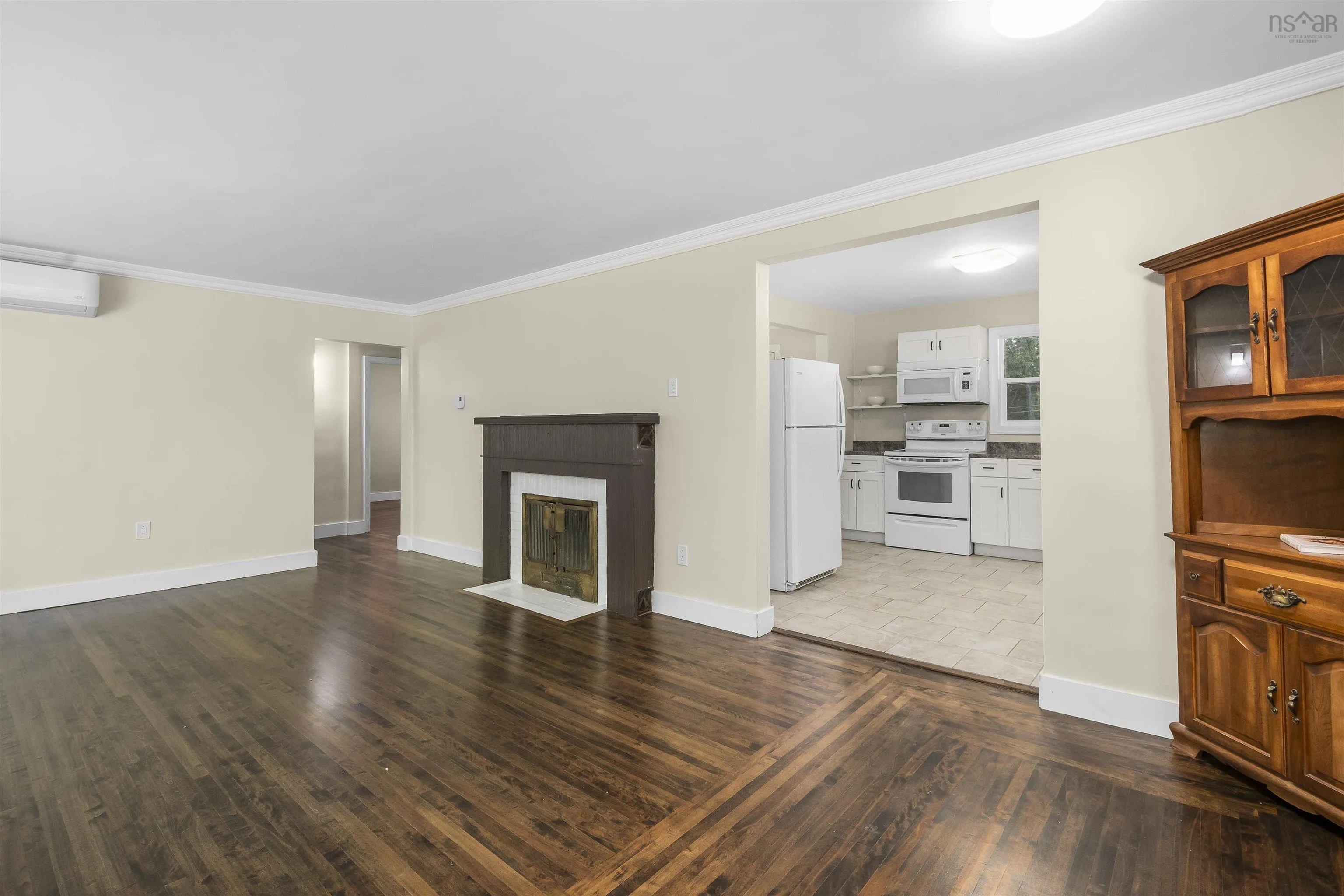 29 Kent Avenue, Halifax, NS B3M 2G2, 2 Bedrooms Bedrooms, ,1 BathroomBathrooms,Residential,For Sale,Kent,202525283