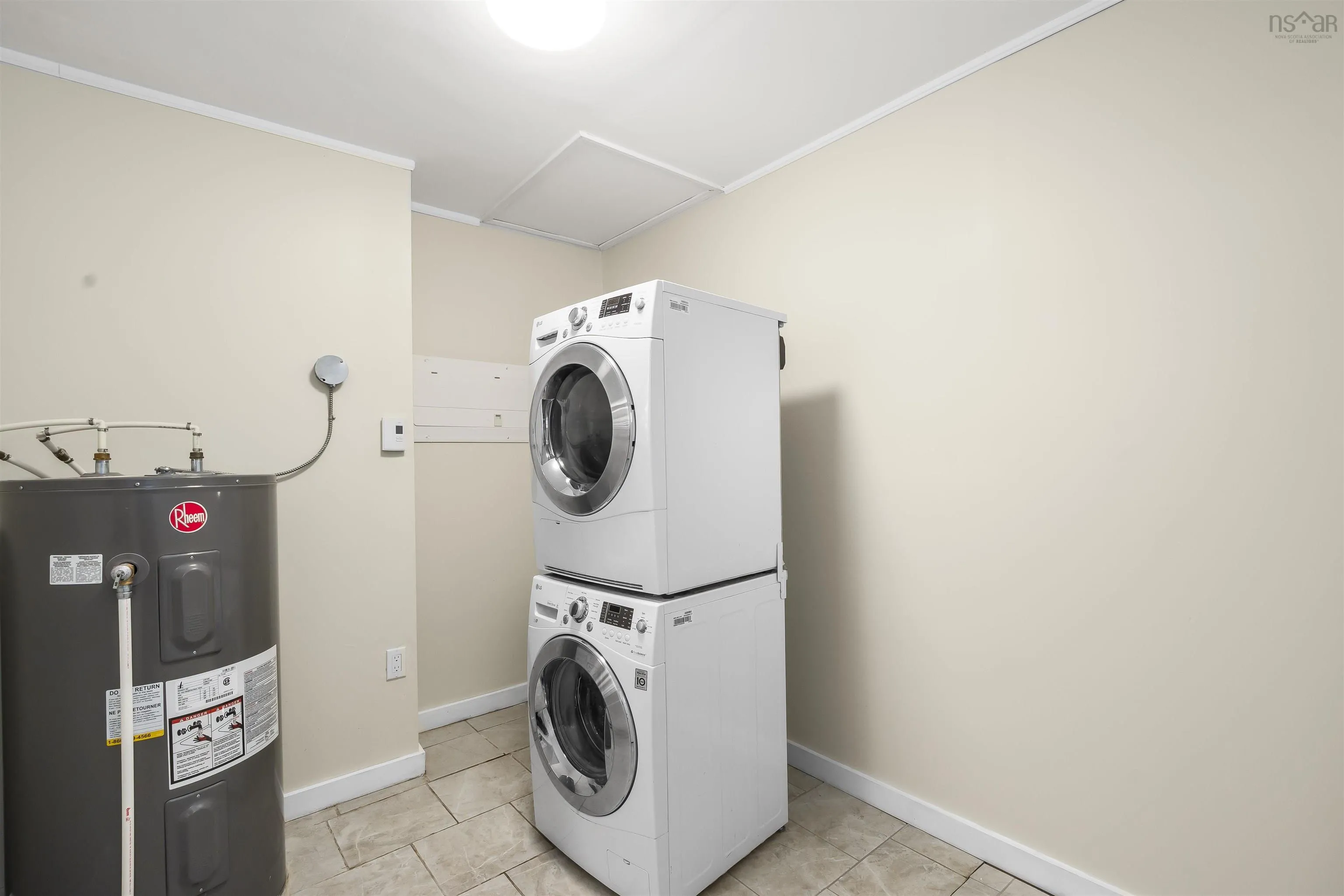 29 Kent Avenue, Halifax, NS B3M 2G2, 2 Bedrooms Bedrooms, ,1 BathroomBathrooms,Residential,For Sale,Kent,202525283