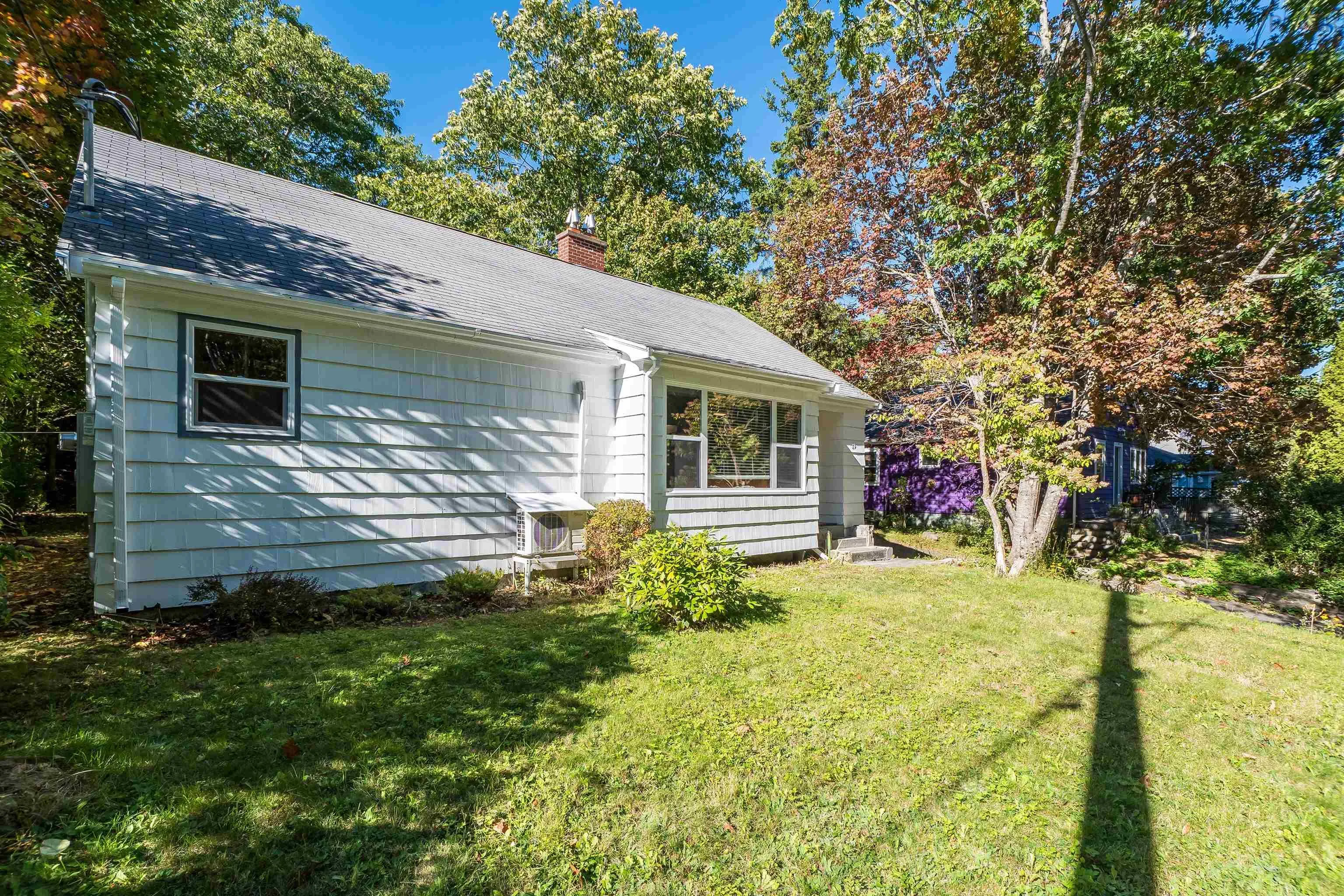 29 Kent Avenue, Halifax, NS B3M 2G2, 2 Bedrooms Bedrooms, ,1 BathroomBathrooms,Residential,For Sale,Kent,202525283