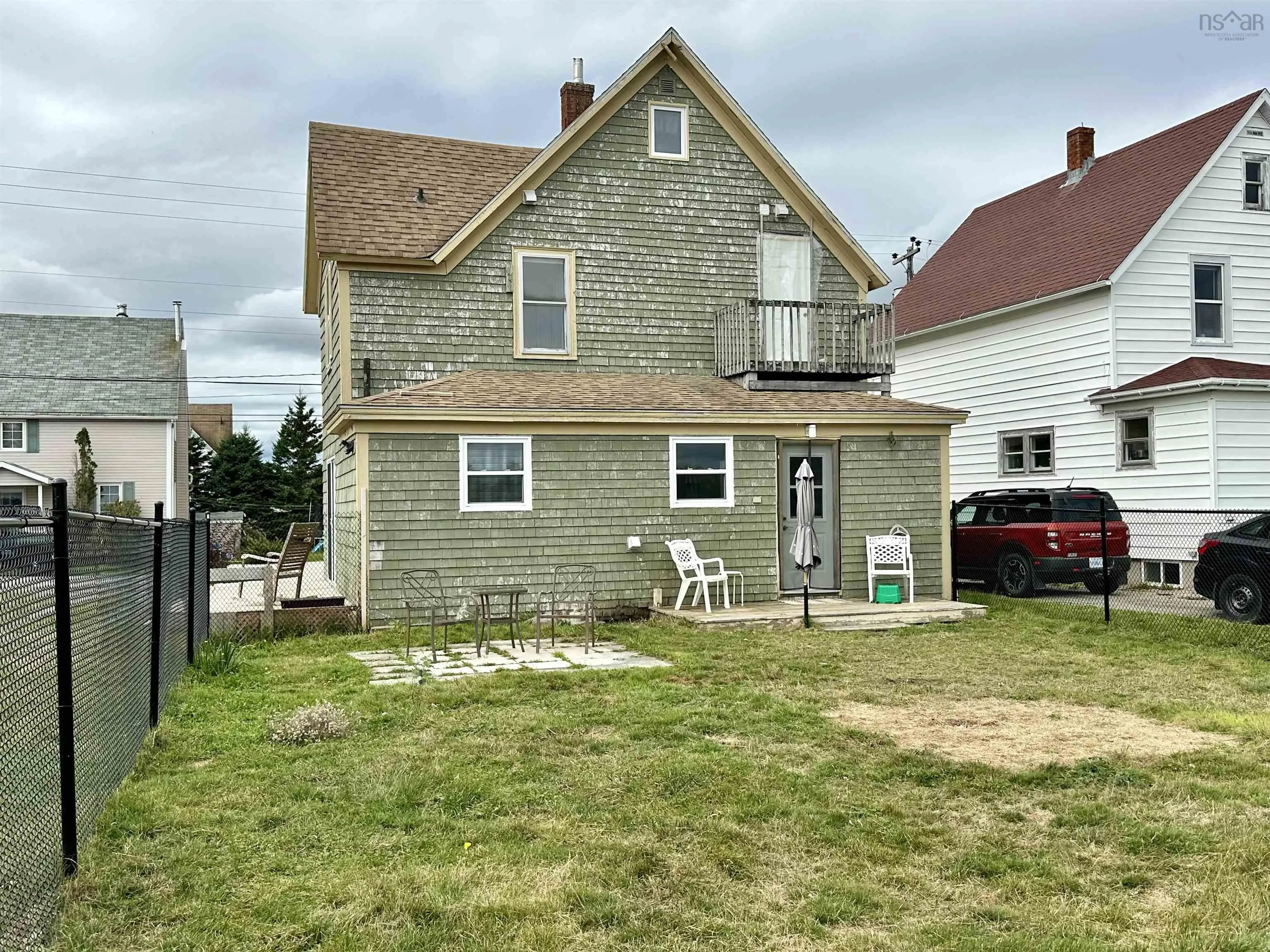 24 Upper Warren Street, Louisbourg, NS B1C 1M8, 3 Bedrooms Bedrooms, ,3 BathroomsBathrooms,Residential,For Sale,Upper Warren,202523272
