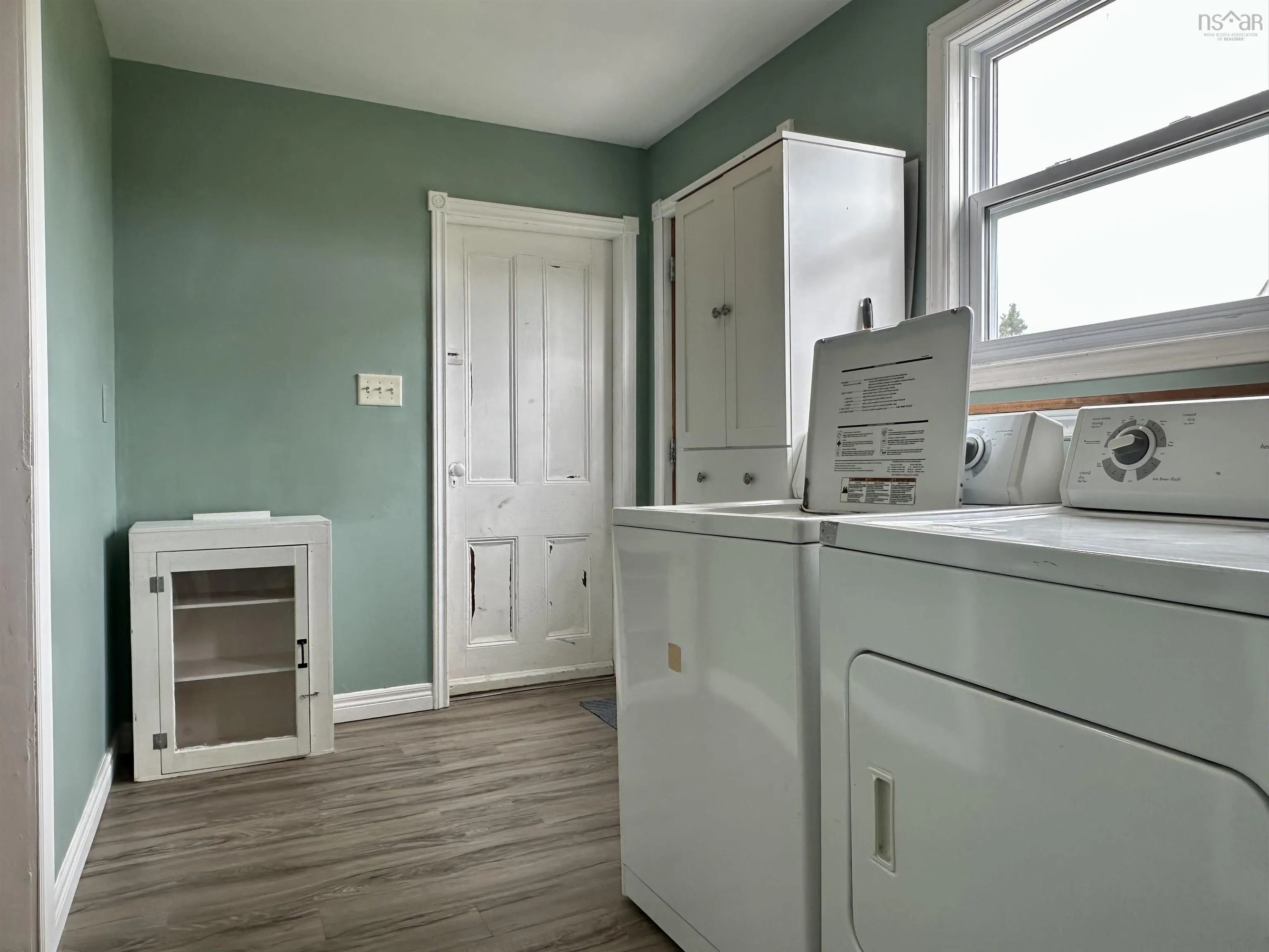 24 Upper Warren Street, Louisbourg, NS B1C 1M8, 3 Bedrooms Bedrooms, ,3 BathroomsBathrooms,Residential,For Sale,Upper Warren,202523272