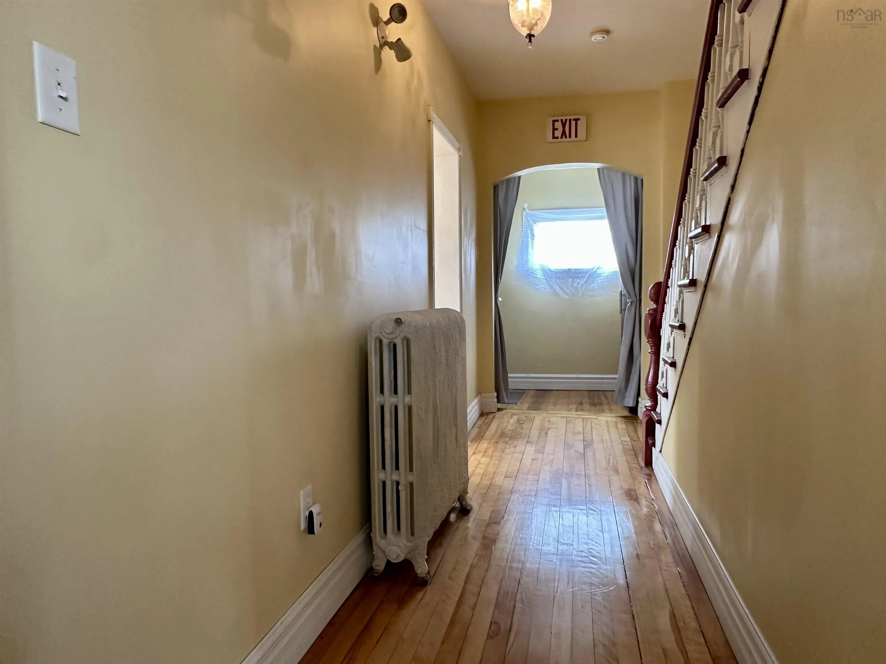 24 Upper Warren Street, Louisbourg, NS B1C 1M8, 3 Bedrooms Bedrooms, ,3 BathroomsBathrooms,Residential,For Sale,Upper Warren,202523272