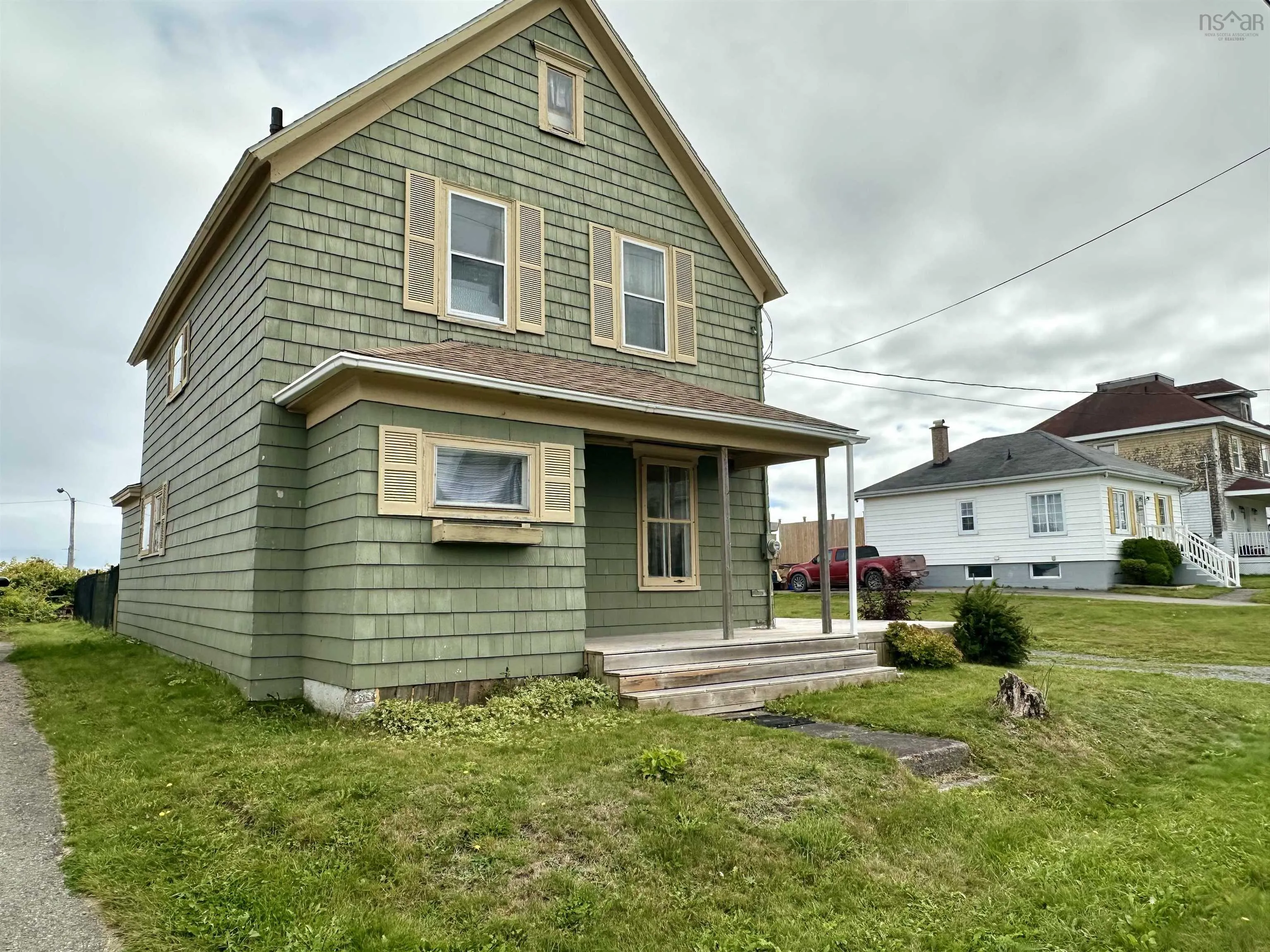 24 Upper Warren Street, Louisbourg, NS B1C 1M8, 3 Bedrooms Bedrooms, ,3 BathroomsBathrooms,Residential,For Sale,Upper Warren,202523272