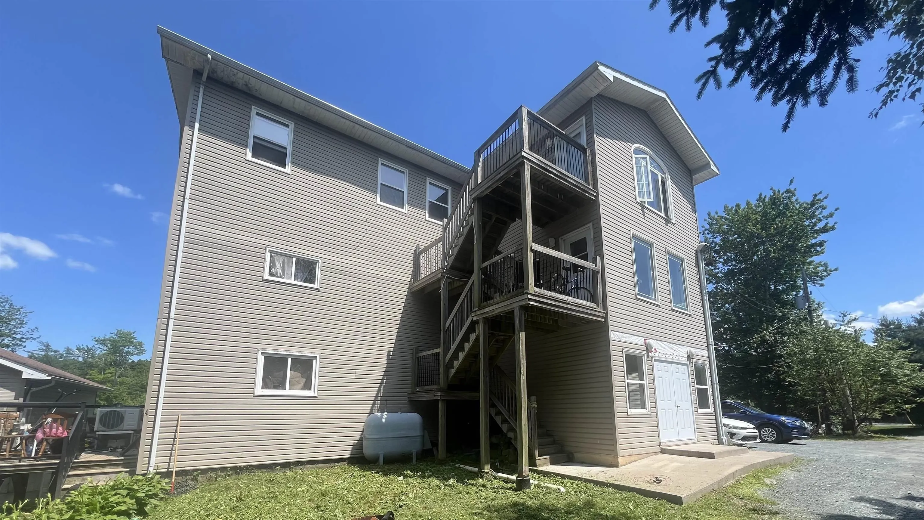 21 Mcpherson Road, Fall River Ns B2t 1a2, 21 Bedrooms Bedrooms, ,Residential Income,For Sale,Mcpherson,202415508