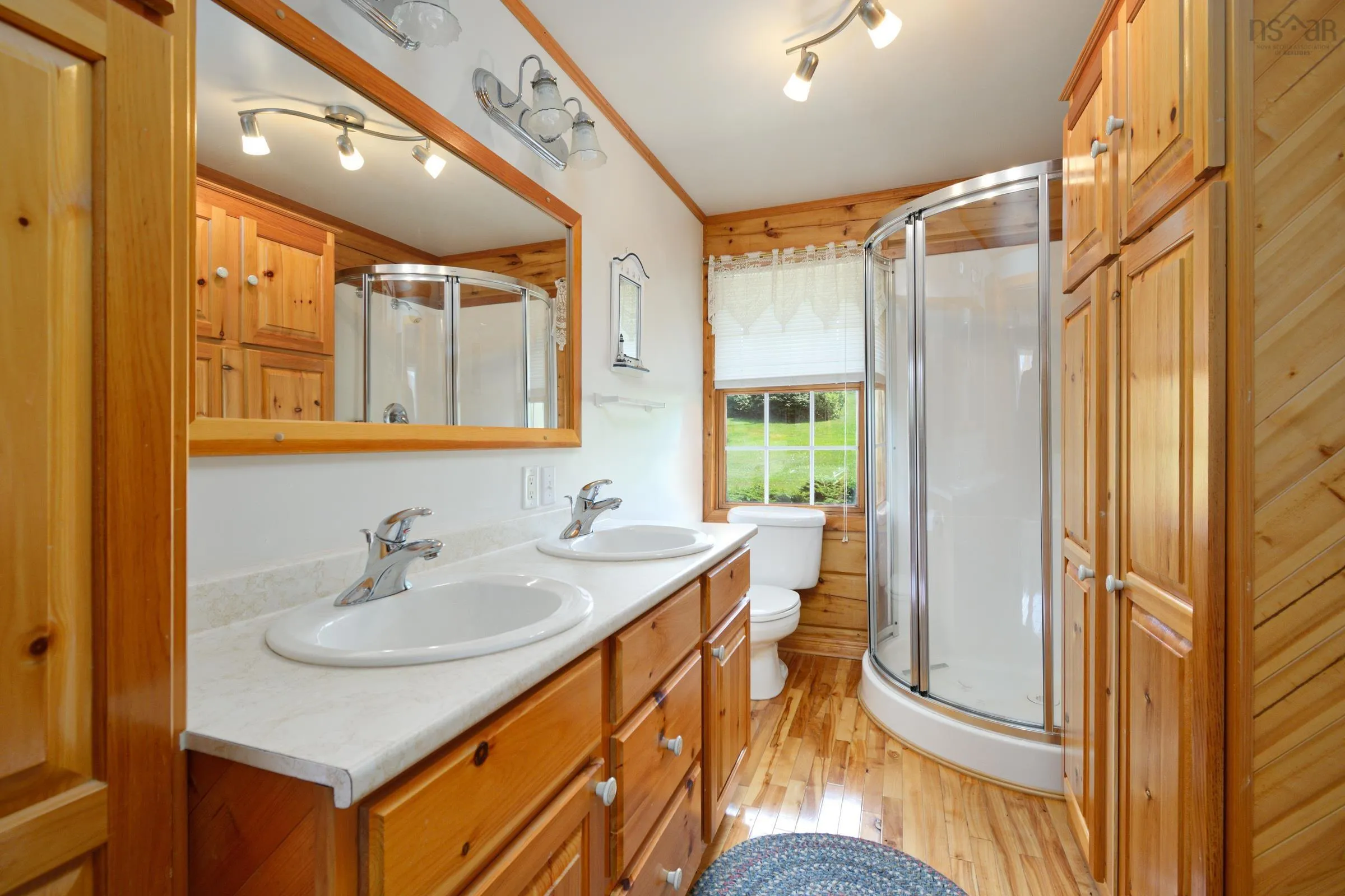776 105 Highway, Boularderie East Ns B1x 1j4, 5 Bedrooms Bedrooms, ,3 BathroomsBathrooms,Residential,For Sale,105,202504958