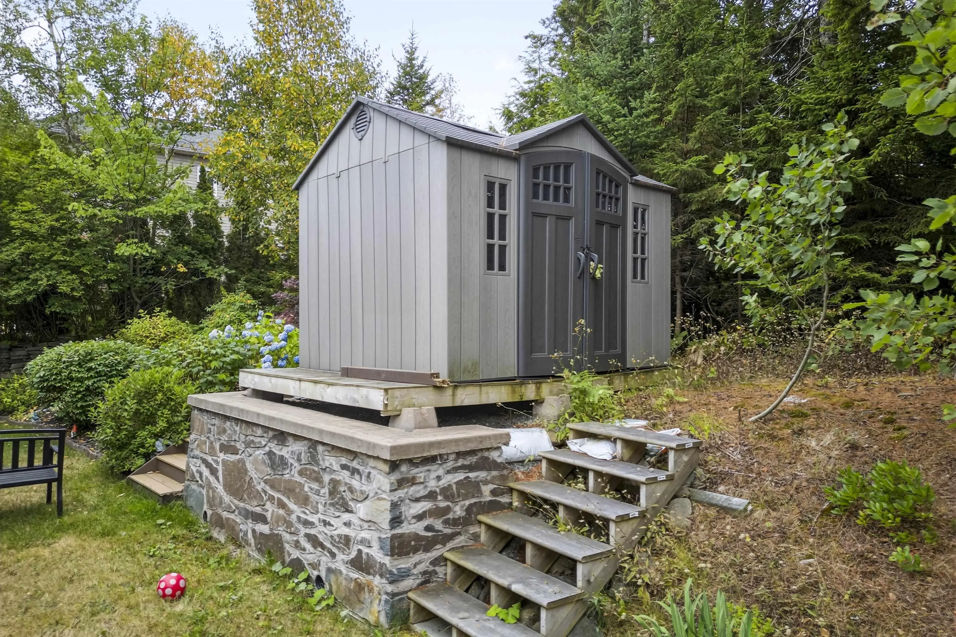 4 Wembley Place, Halifax, NS B3S 1E6, 3 Bedrooms Bedrooms, ,3 BathroomsBathrooms,Residential,For Sale,Wembley,202520797
