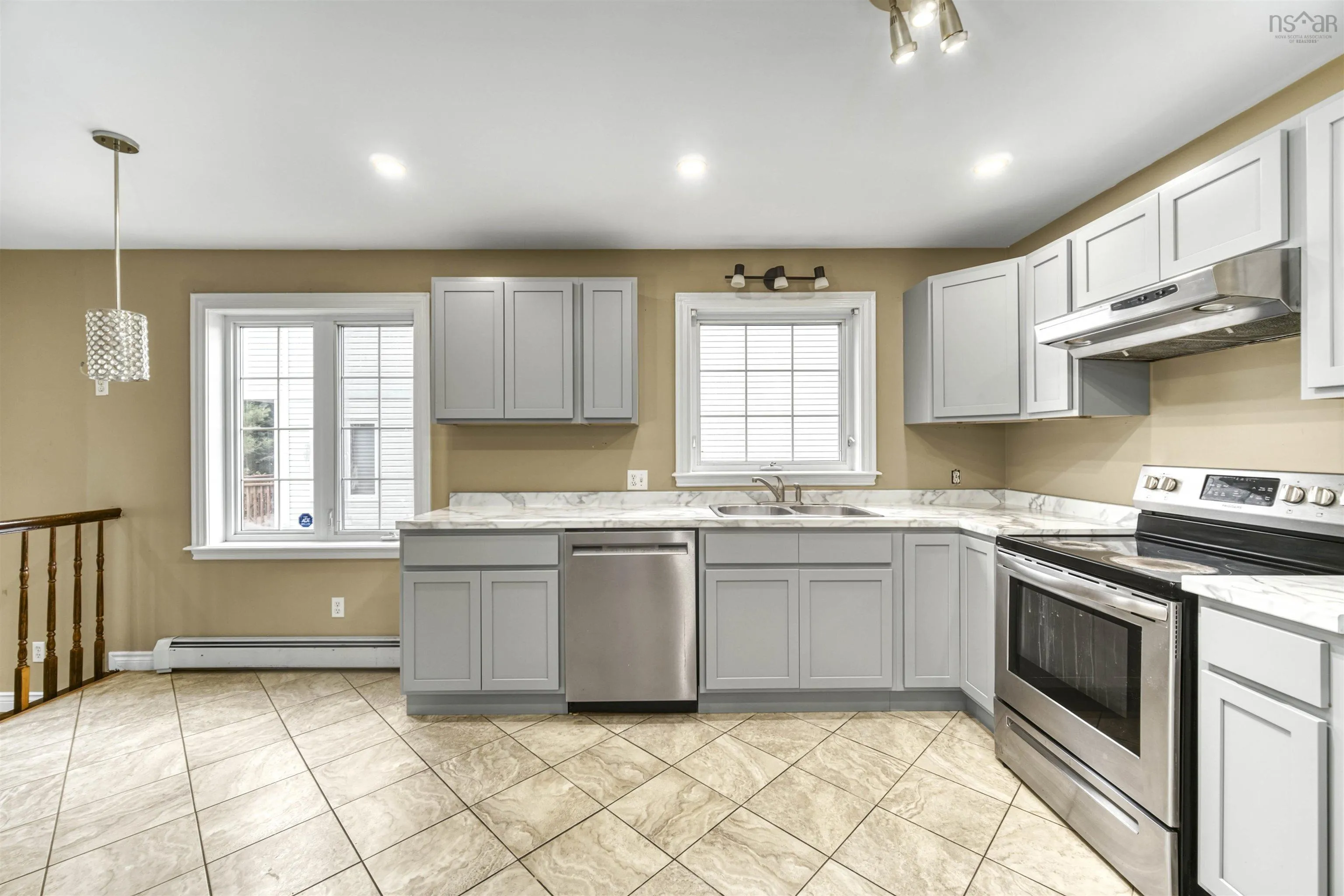 4 Wembley Place, Halifax, NS B3S 1E6, 3 Bedrooms Bedrooms, ,3 BathroomsBathrooms,Residential,For Sale,Wembley,202520797