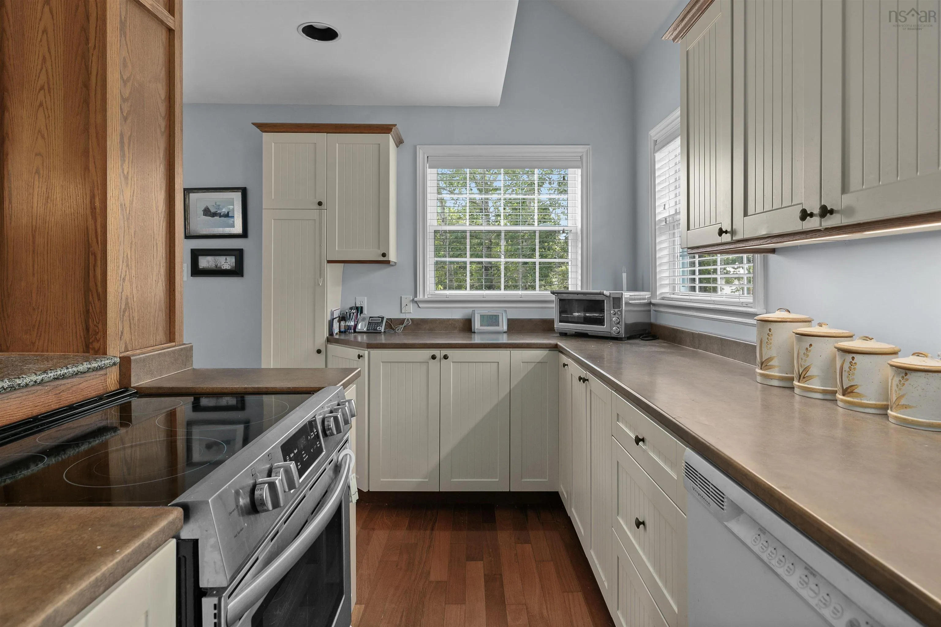 6 Westwind Drive, Chester, NS B0J 1J0, 3 Bedrooms Bedrooms, ,3 BathroomsBathrooms,Residential,For Sale,Westwind,202519396