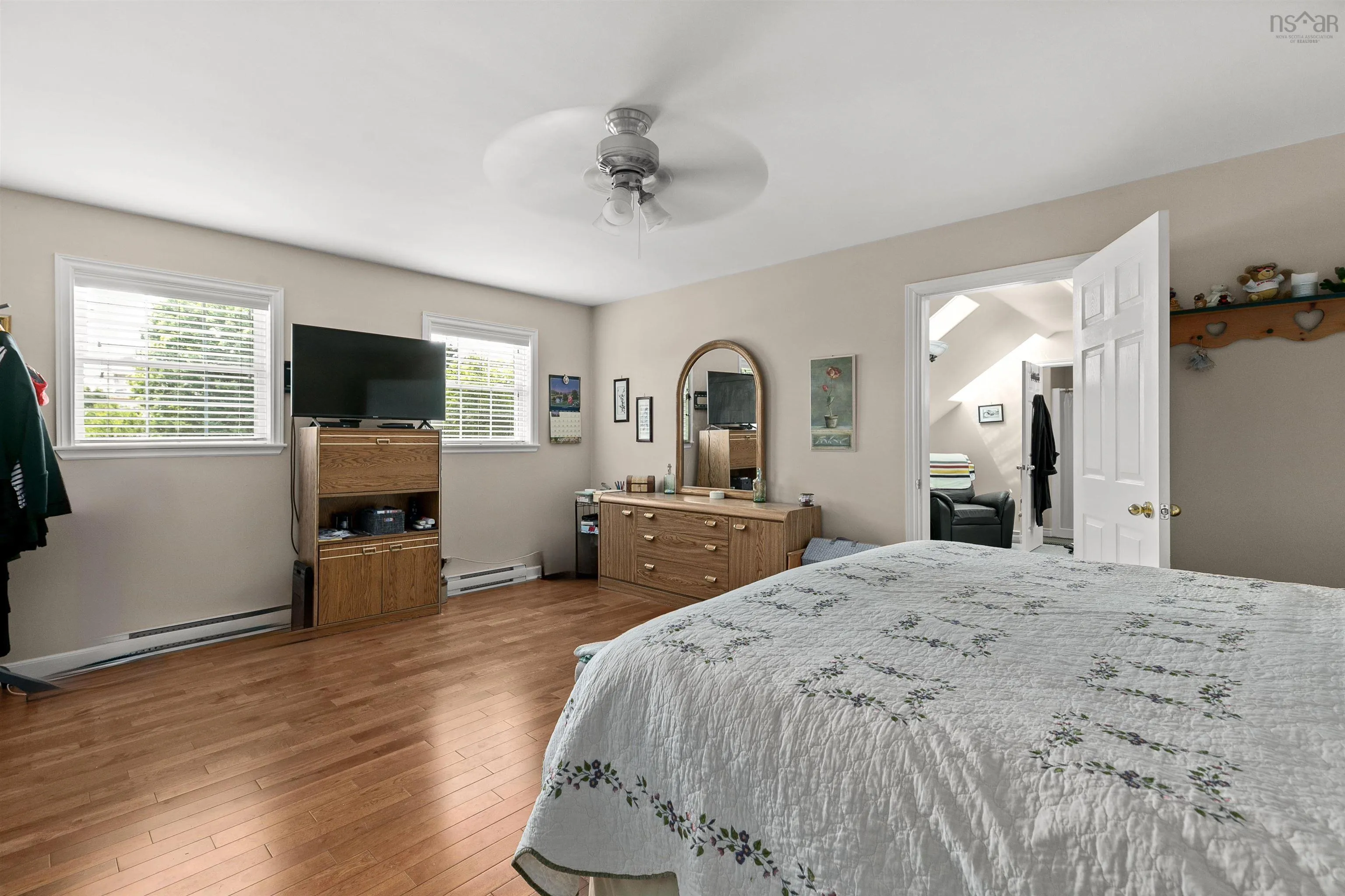 6 Westwind Drive, Chester, NS B0J 1J0, 3 Bedrooms Bedrooms, ,3 BathroomsBathrooms,Residential,For Sale,Westwind,202519396