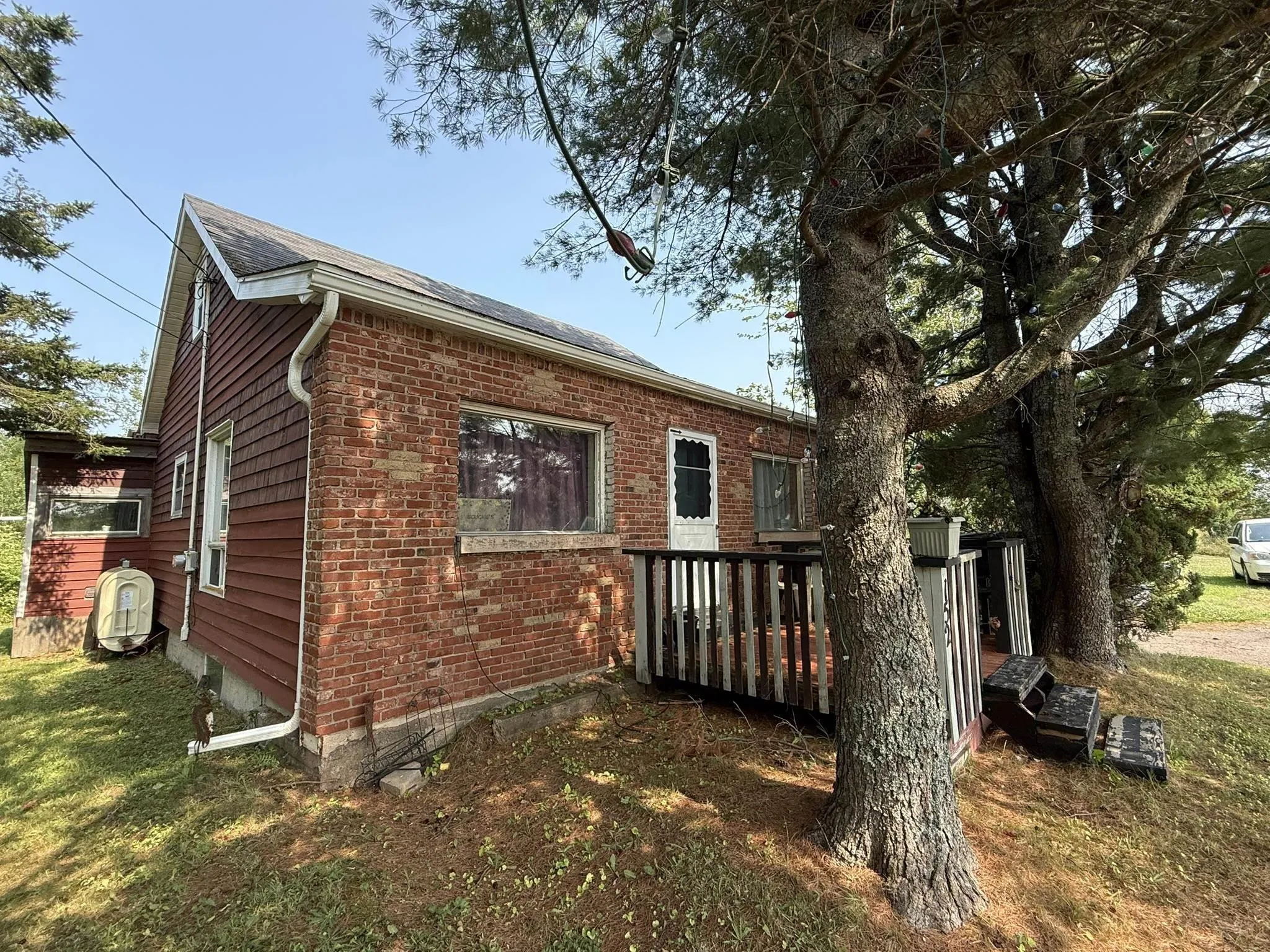 152 Cordova Street, Amherst, NS B4H 2L1, 3 Bedrooms Bedrooms, ,1 BathroomBathrooms,Residential,For Sale,Cordova,202519702