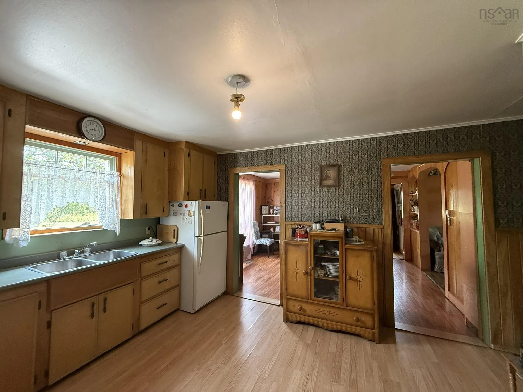 152 Cordova Street, Amherst, NS B4H 2L1, 3 Bedrooms Bedrooms, ,1 BathroomBathrooms,Residential,For Sale,Cordova,202519702