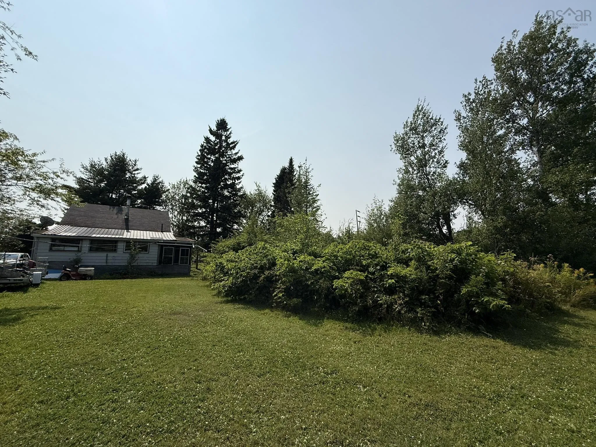 152 Cordova Street, Amherst, NS B4H 2L1, 3 Bedrooms Bedrooms, ,1 BathroomBathrooms,Residential,For Sale,Cordova,202519702