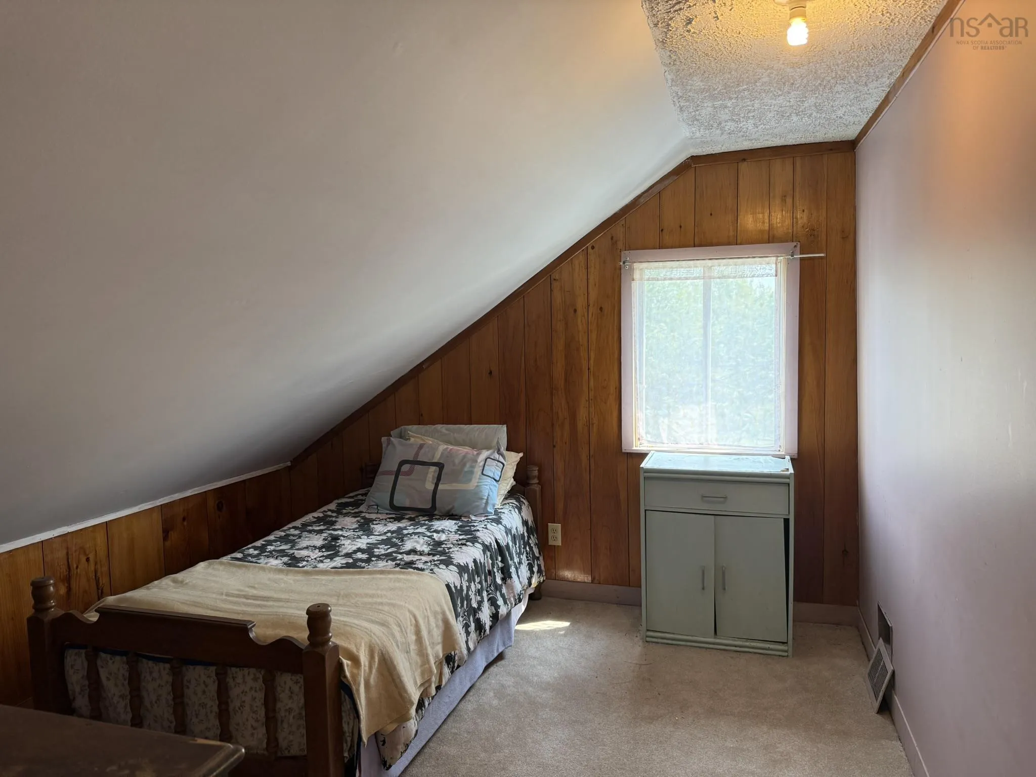 152 Cordova Street, Amherst, NS B4H 2L1, 3 Bedrooms Bedrooms, ,1 BathroomBathrooms,Residential,For Sale,Cordova,202519702