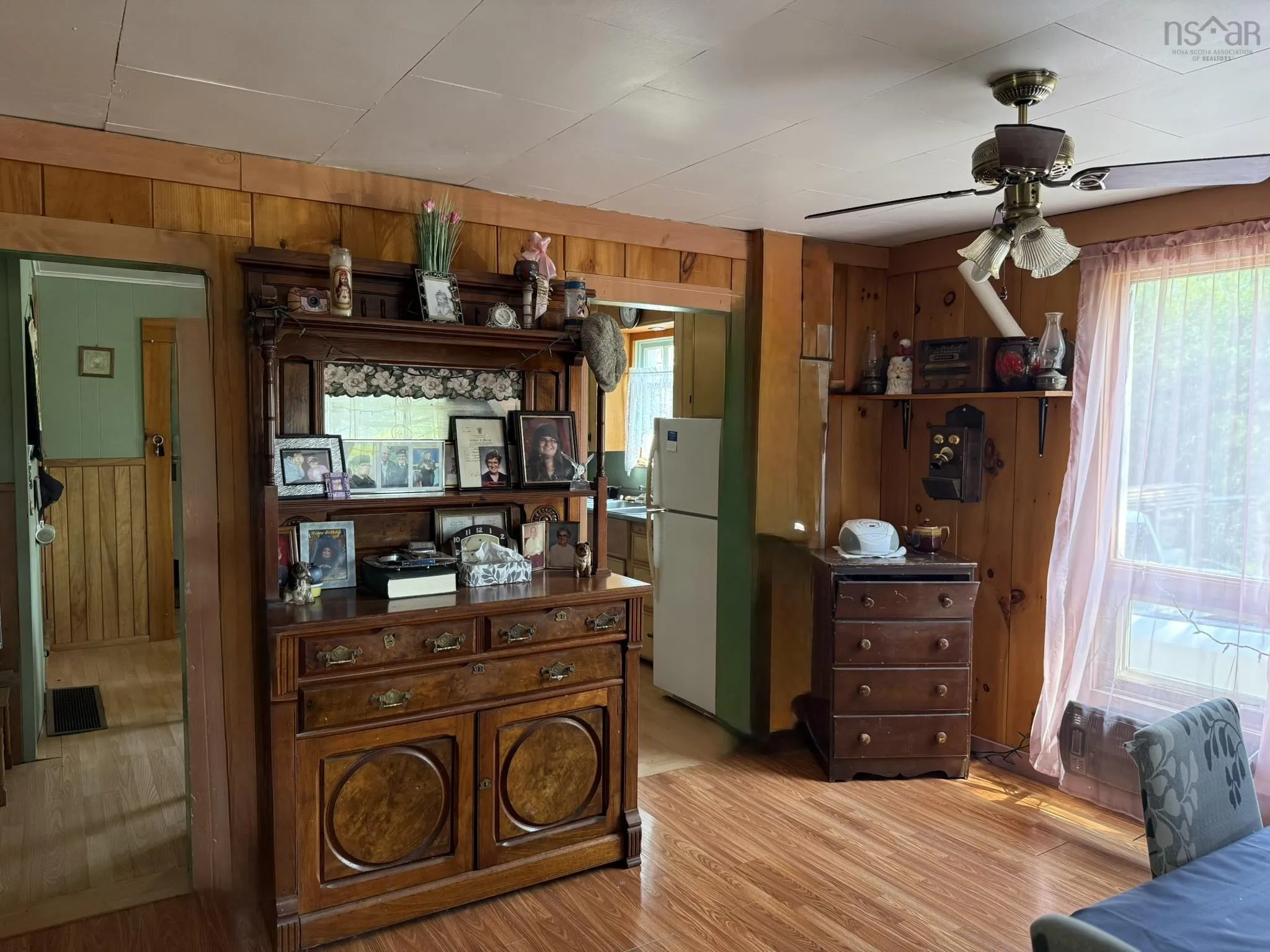 152 Cordova Street, Amherst, NS B4H 2L1, 3 Bedrooms Bedrooms, ,1 BathroomBathrooms,Residential,For Sale,Cordova,202519702
