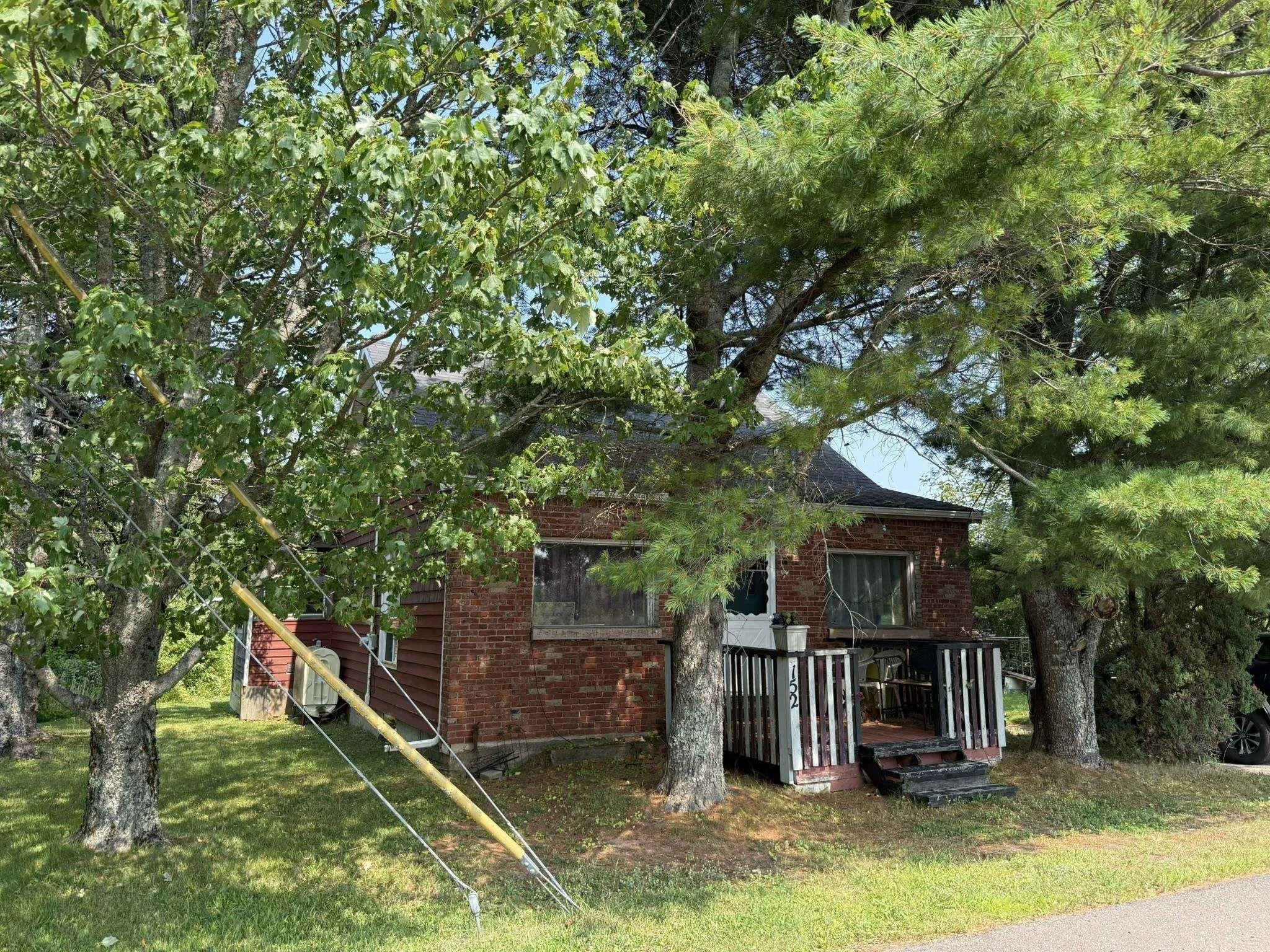 152 Cordova Street, Amherst, NS B4H 2L1, 3 Bedrooms Bedrooms, ,1 BathroomBathrooms,Residential,For Sale,Cordova,202519702