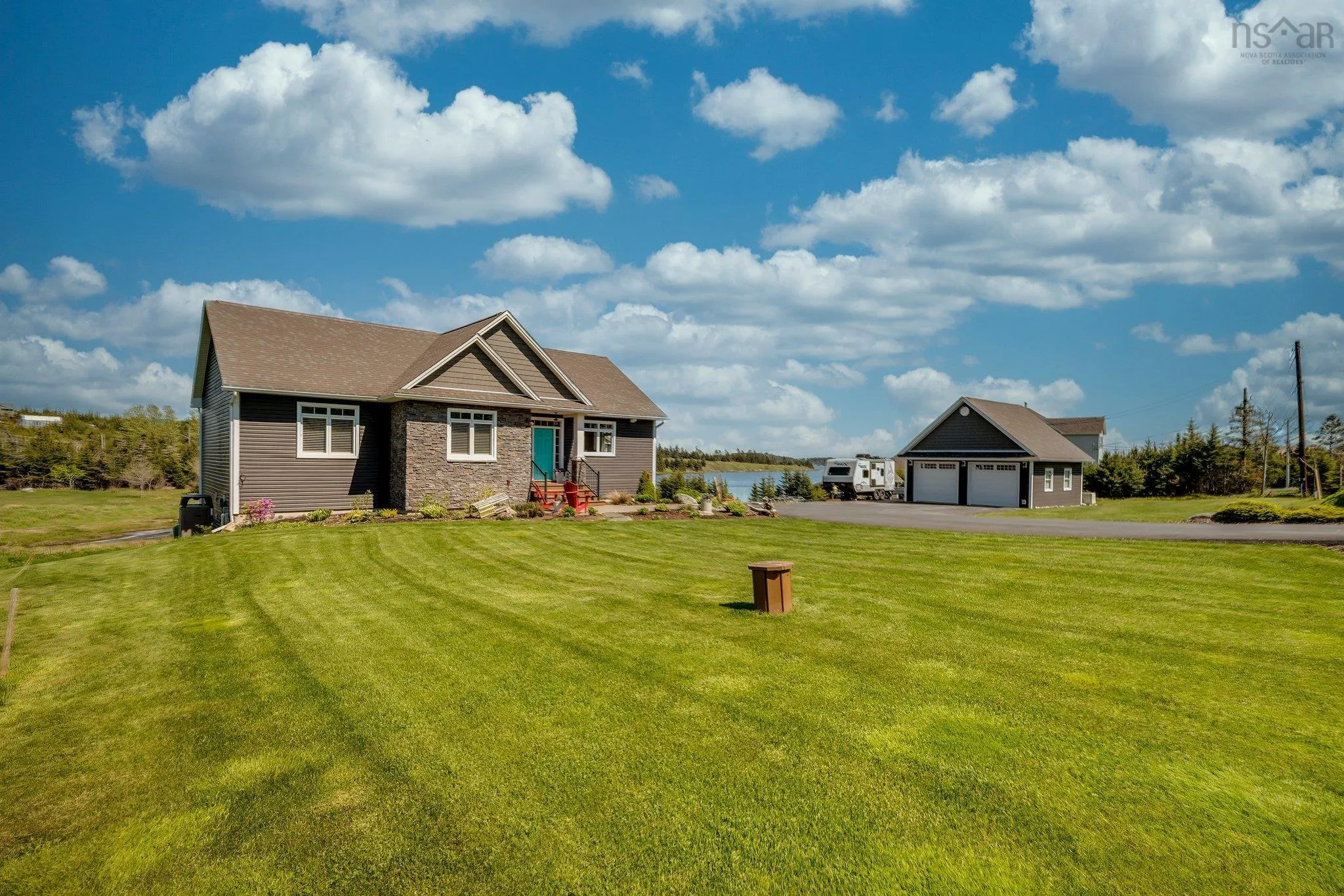 124 Spruce Court, Three Fathom Harbour, NS B0J 2L0, 4 Bedrooms Bedrooms, ,3 BathroomsBathrooms,Residential,For Sale,Spruce,202512776