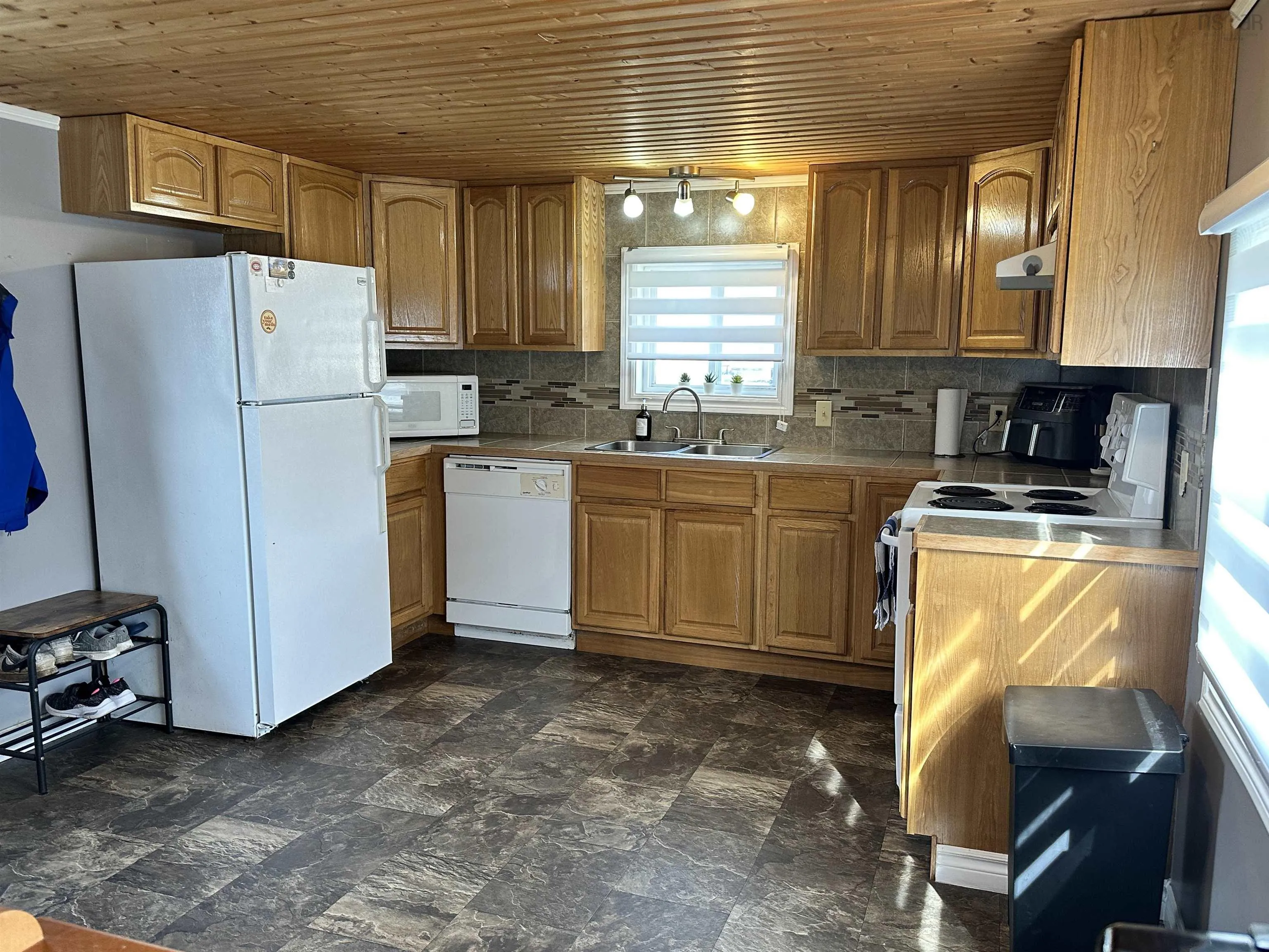 41 School Street, Sandy Point, NS B0T 1W0, 3 Bedrooms Bedrooms, ,1 BathroomBathrooms,Residential,For Sale,School,202519229
