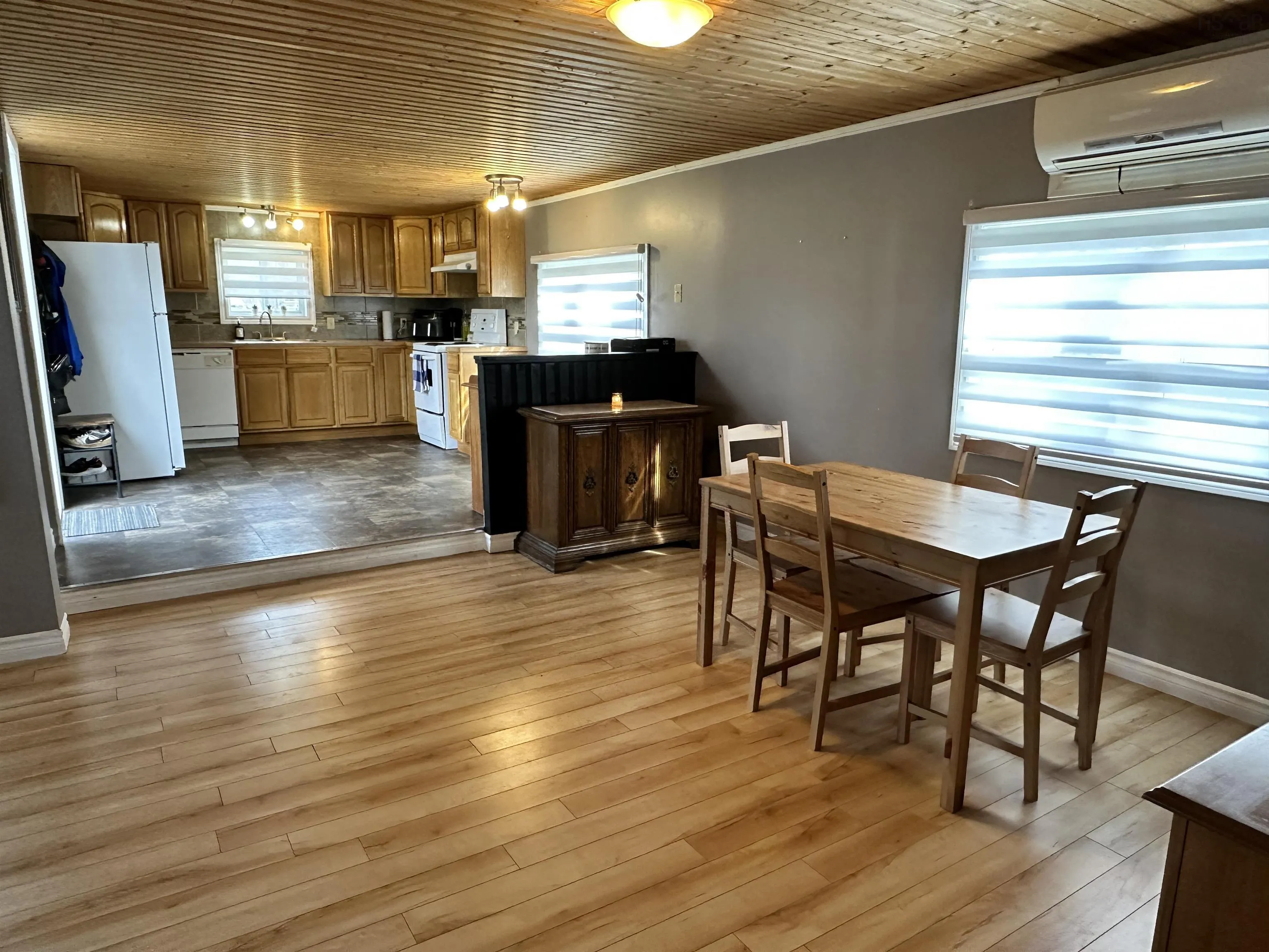 41 School Street, Sandy Point, NS B0T 1W0, 3 Bedrooms Bedrooms, ,1 BathroomBathrooms,Residential,For Sale,School,202519229