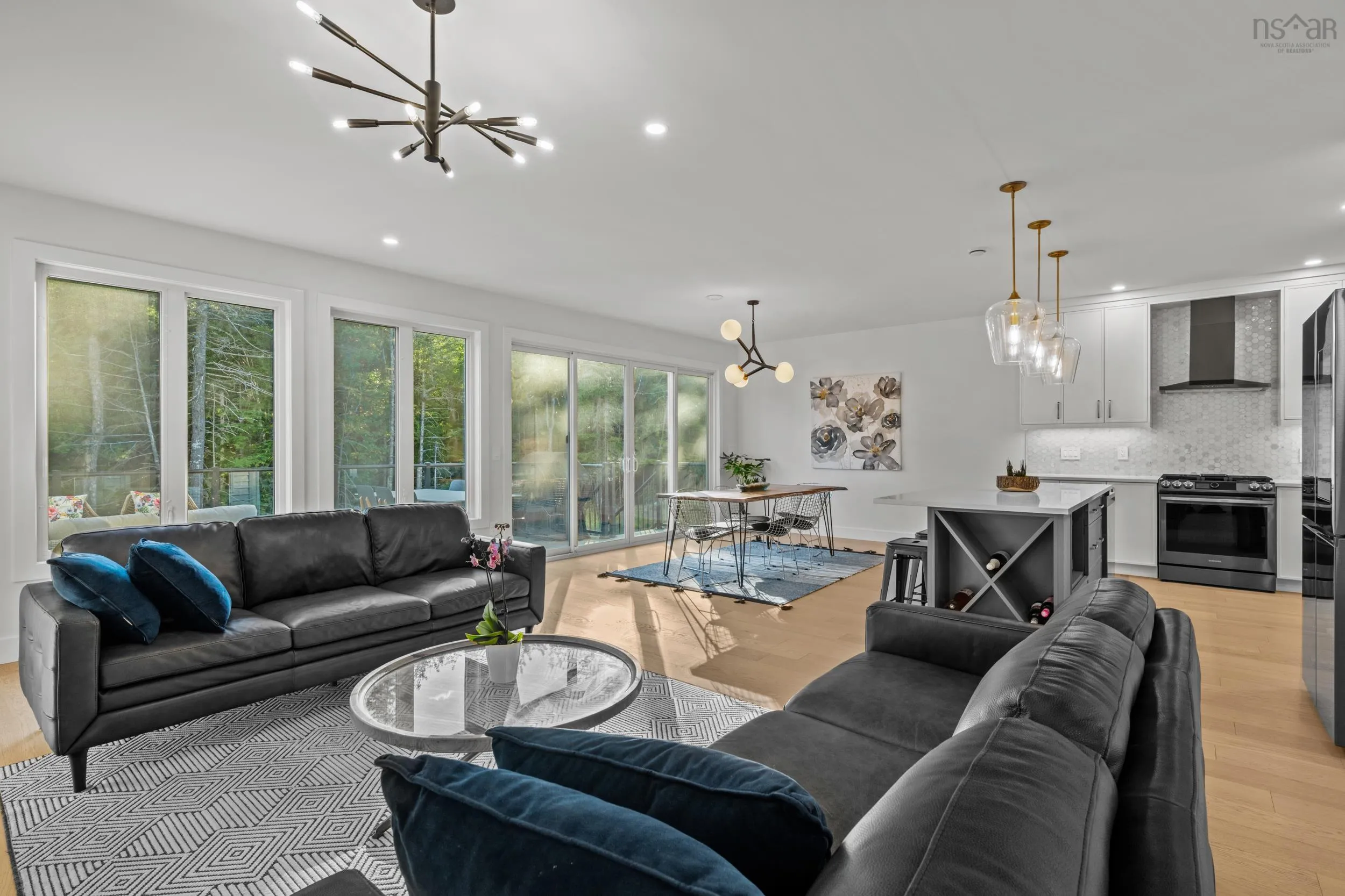 220 Talus Avenue, Bedford, NS B4B 2G3, 5 Bedrooms Bedrooms, ,5 BathroomsBathrooms,Residential,For Sale,Talus,202519973