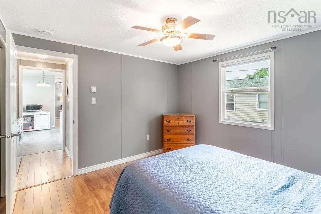 88 Brook Street, Middle Sackville, NS B4E 1B9, 2 Bedrooms Bedrooms, ,1 BathroomBathrooms,Residential,For Sale,Brook,202521334