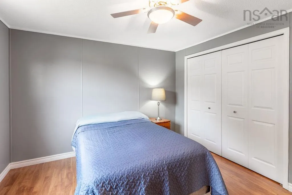 88 Brook Street, Middle Sackville, NS B4E 1B9, 2 Bedrooms Bedrooms, ,1 BathroomBathrooms,Residential,For Sale,Brook,202521334
