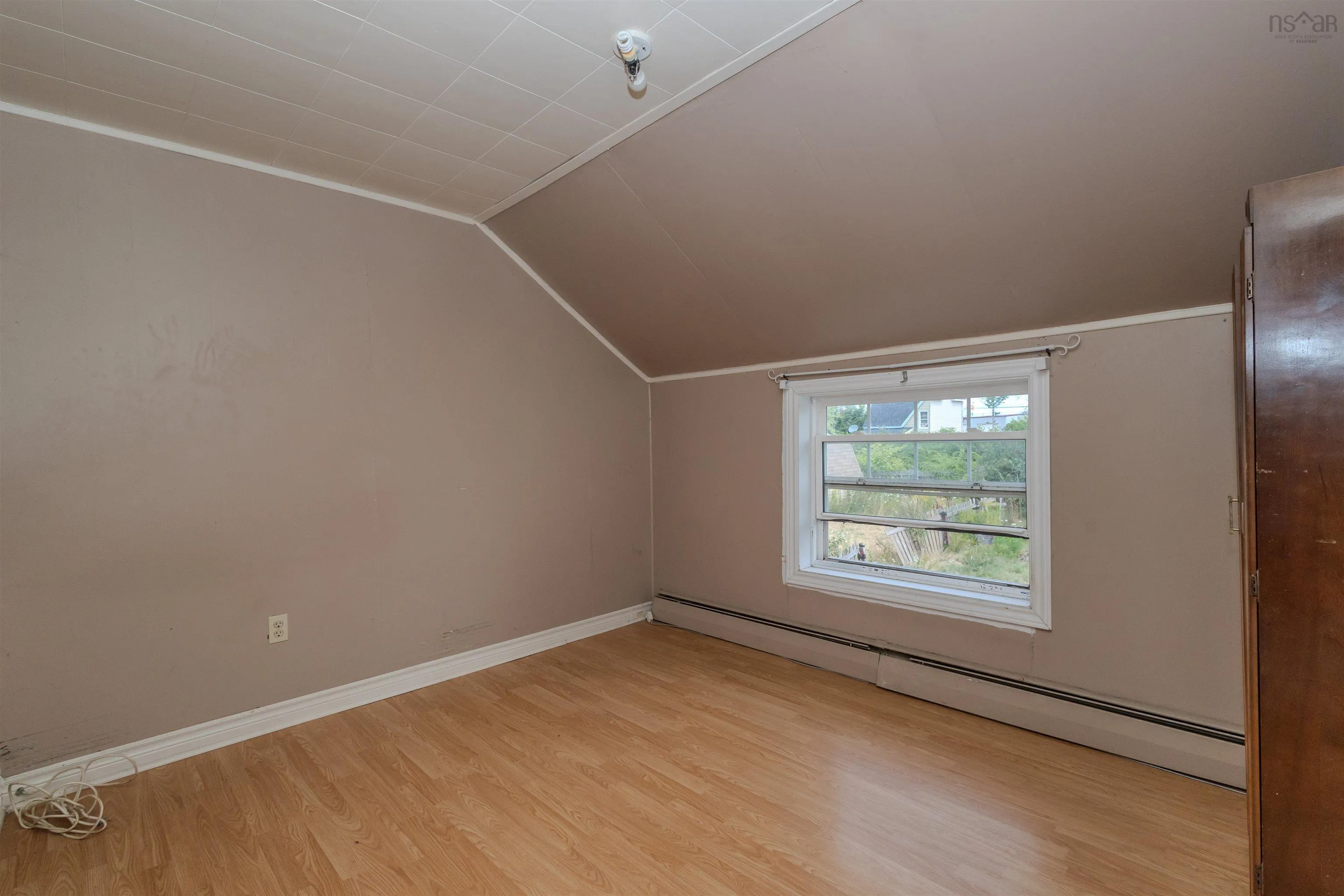 46 Richmond Street, Sydney, NS B1P 2T9, 3 Bedrooms Bedrooms, ,1 BathroomBathrooms,Residential,For Sale,Richmond,202521168