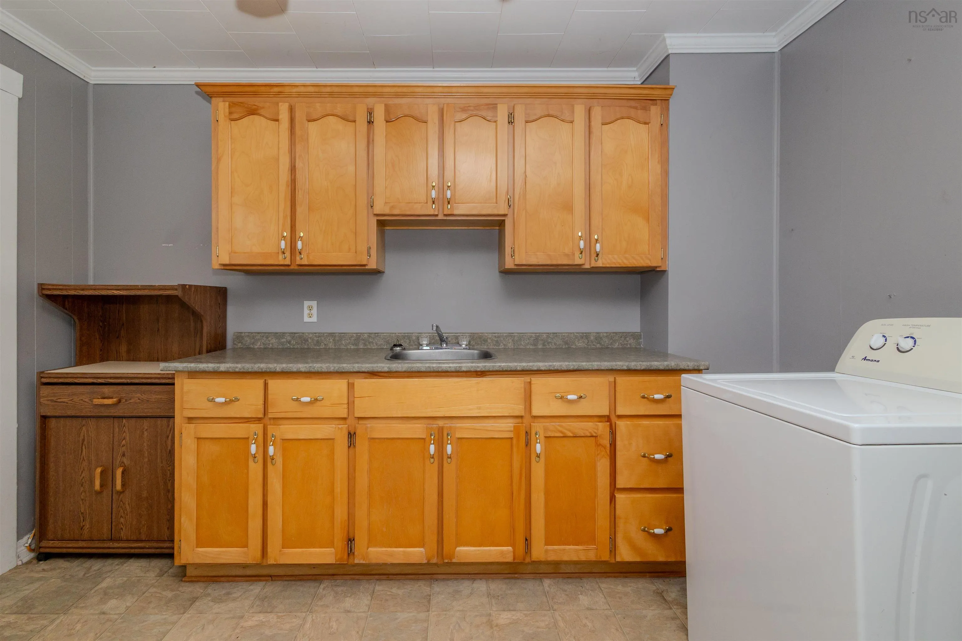 46 Richmond Street, Sydney, NS B1P 2T9, 3 Bedrooms Bedrooms, ,1 BathroomBathrooms,Residential,For Sale,Richmond,202521168
