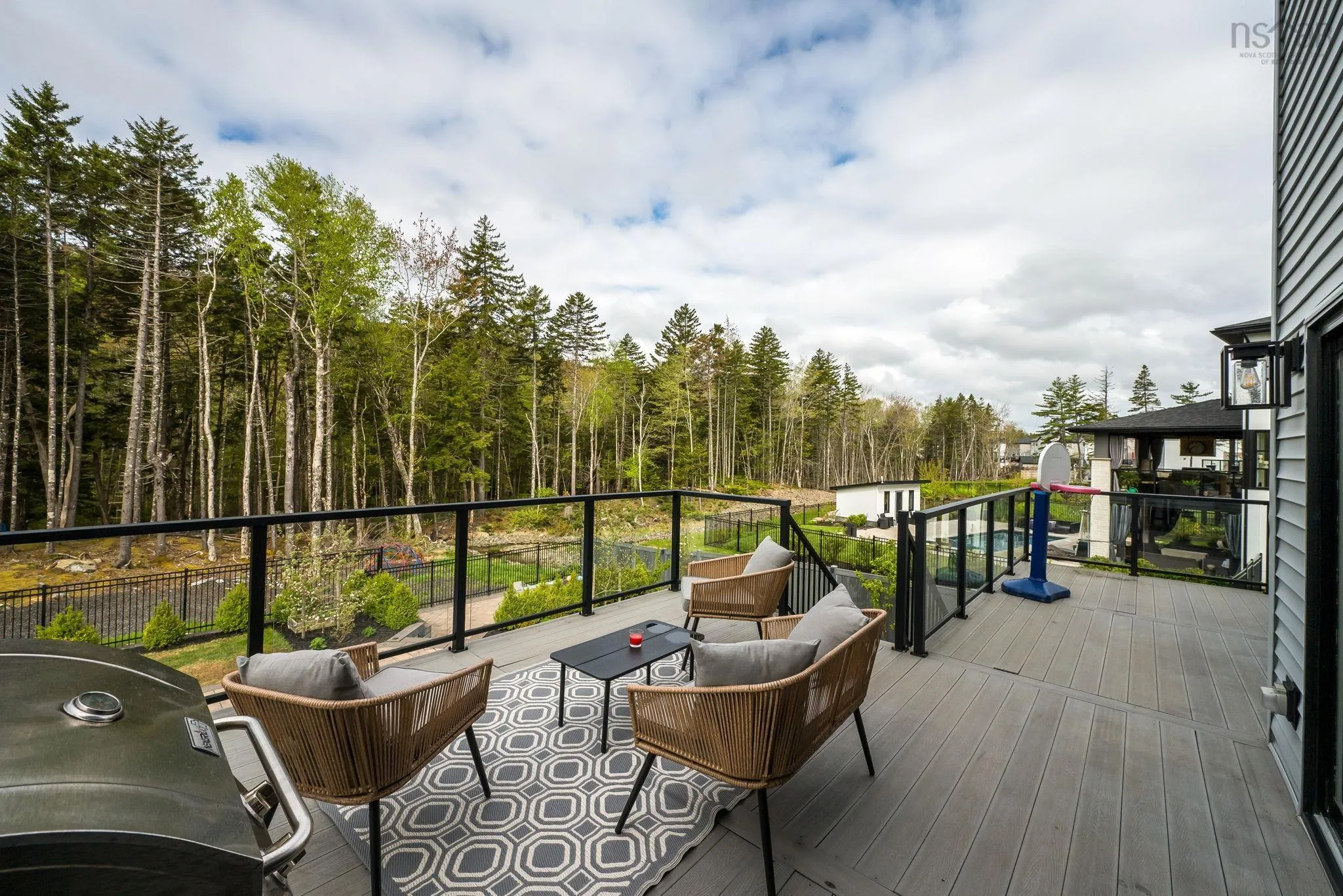 33 Cairnstone Lane, Bedford, NS B4B 2G5, 6 Bedrooms Bedrooms, ,5 BathroomsBathrooms,Residential,For Sale,Cairnstone,202512077