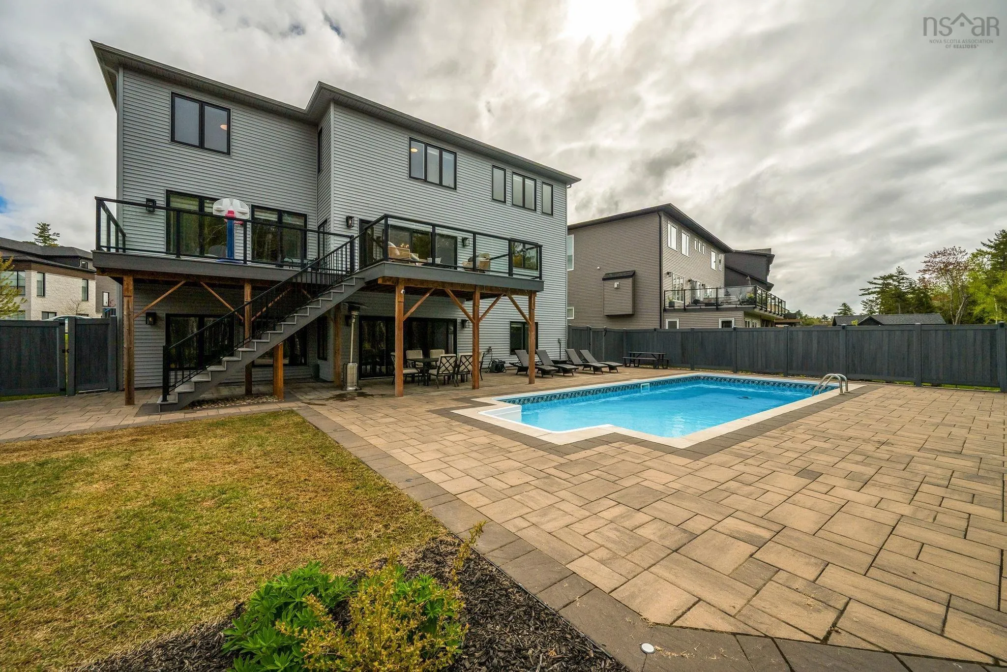 33 Cairnstone Lane, Bedford, NS B4B 2G5, 6 Bedrooms Bedrooms, ,5 BathroomsBathrooms,Residential,For Sale,Cairnstone,202512077