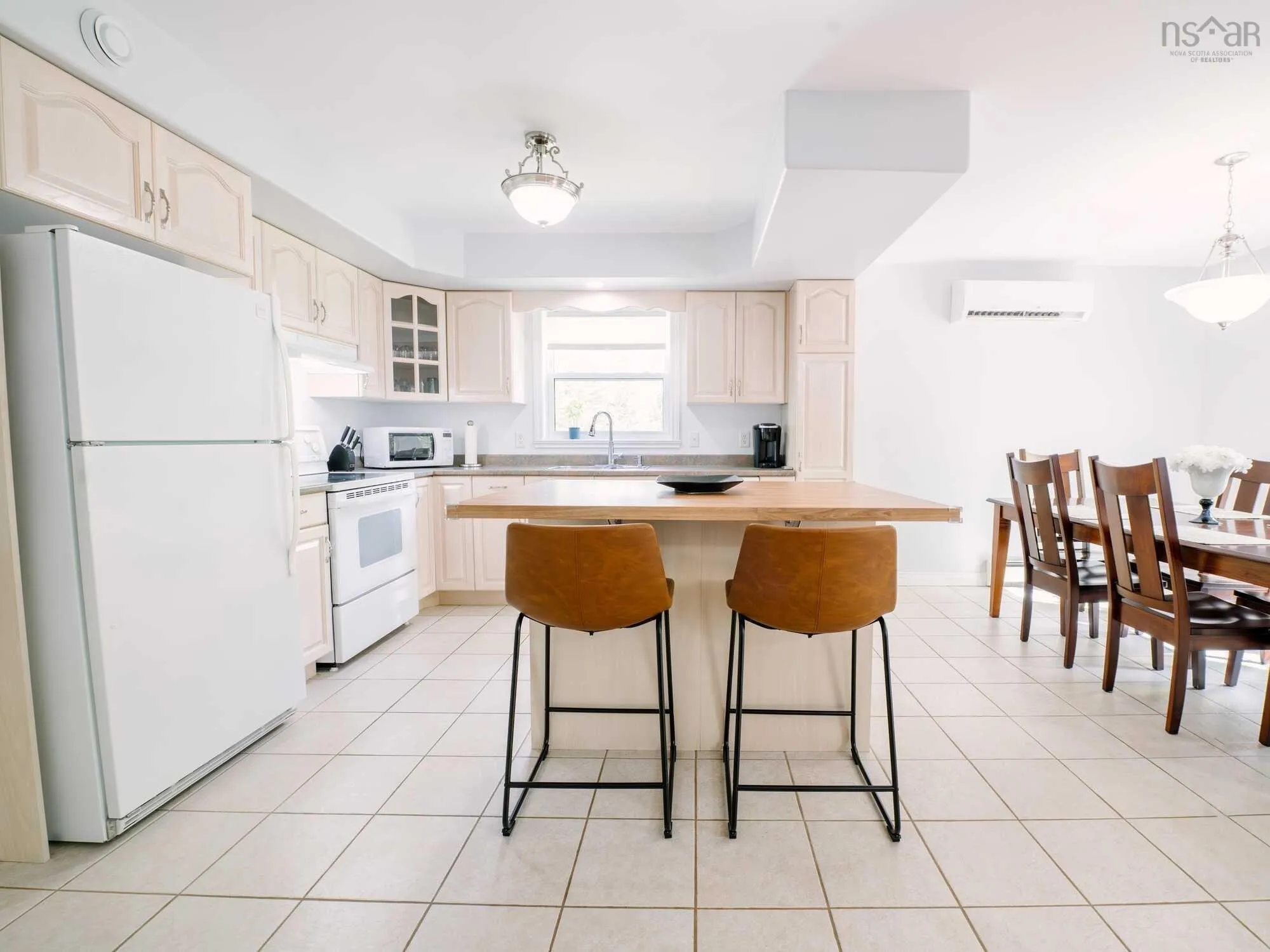44 Tattenham Crescent, Hammonds Plains, NS B4B 1V2, 3 Bedrooms Bedrooms, ,3 BathroomsBathrooms,Residential,For Sale,Tattenham,202513363
