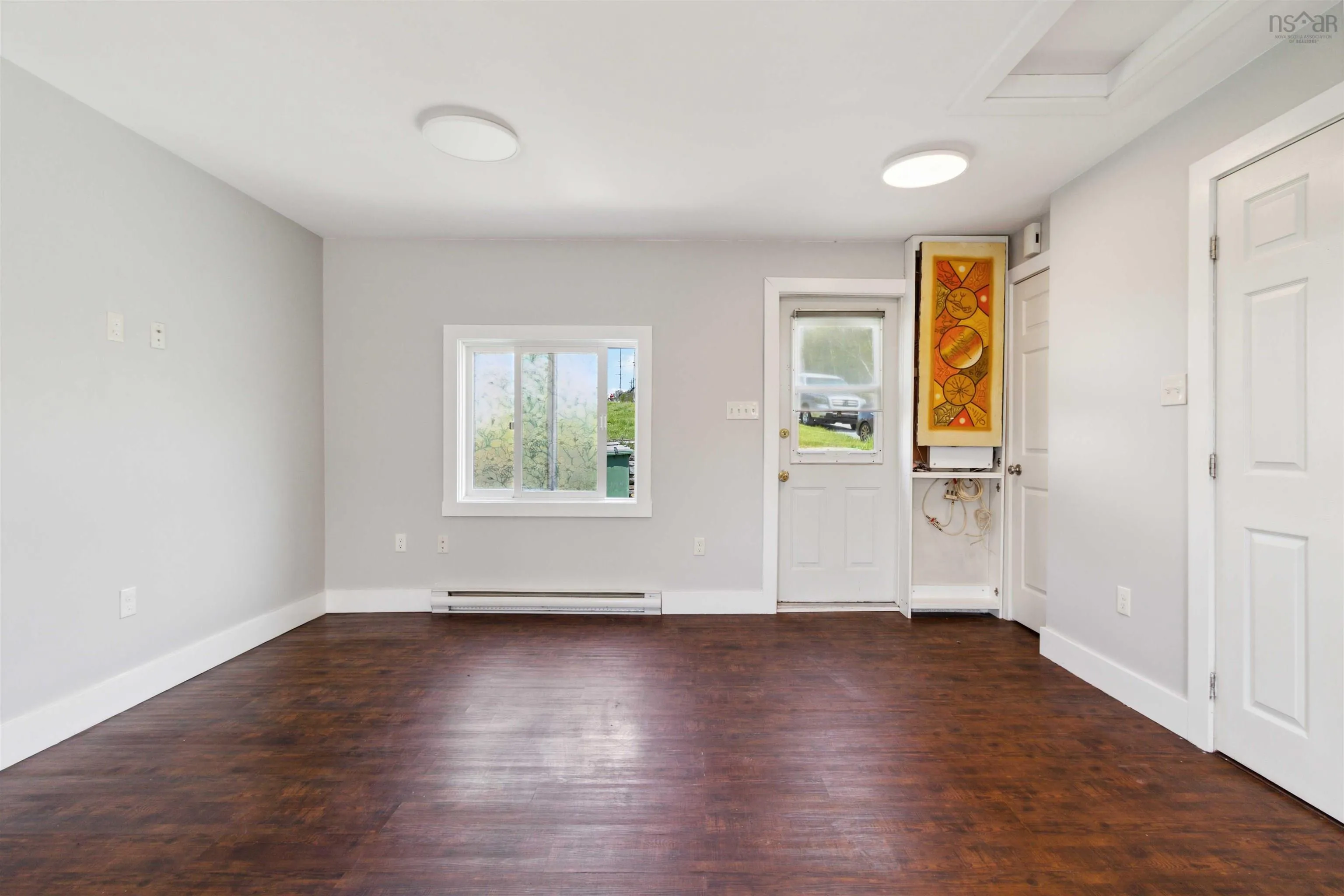 18 Nivens Avenue, Dartmouth, NS B3A 4B1, 1 Bedroom Bedrooms, ,1 BathroomBathrooms,Residential,For Sale,Nivens,202511116