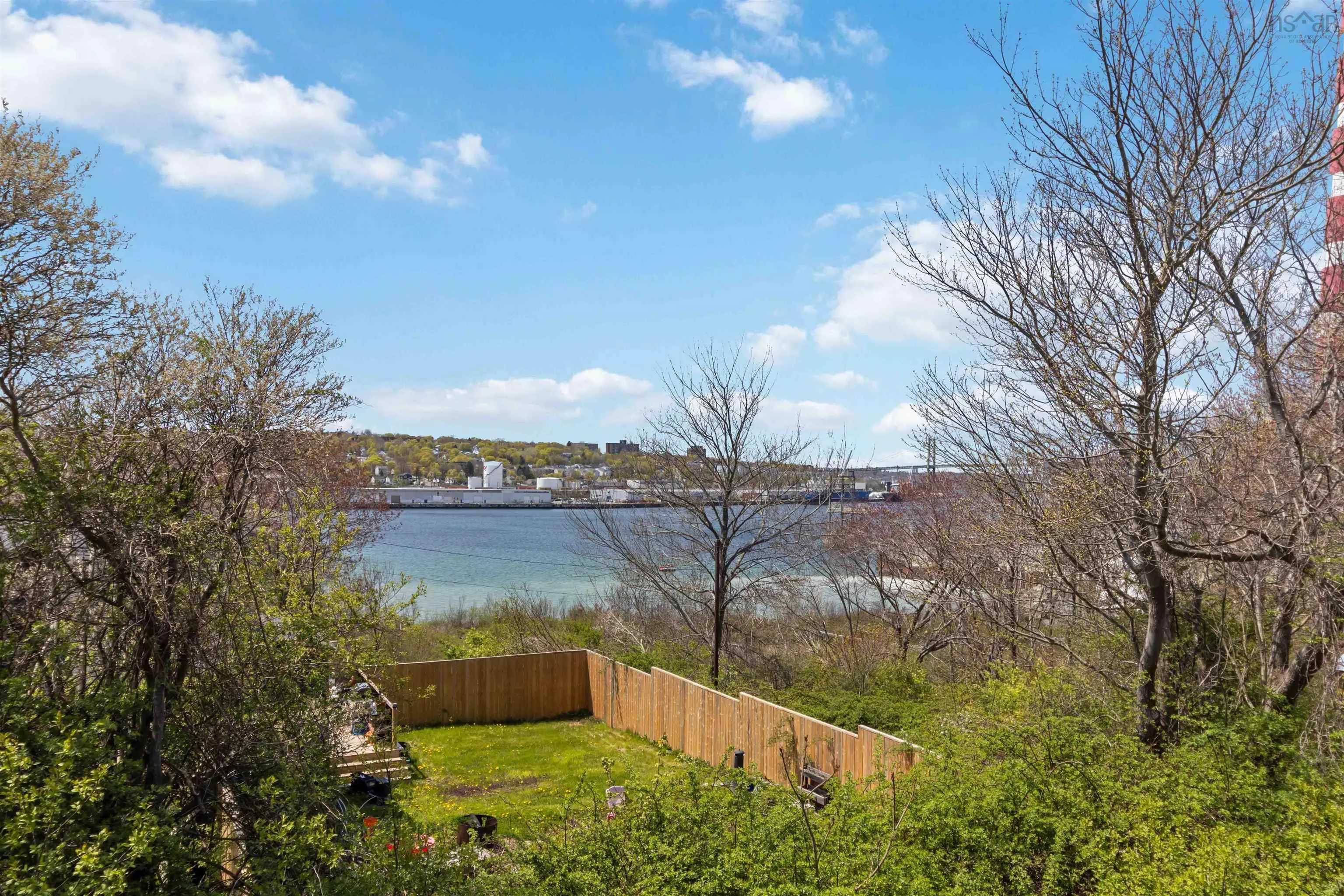 18 Nivens Avenue, Dartmouth, NS B3A 4B1, 1 Bedroom Bedrooms, ,1 BathroomBathrooms,Residential,For Sale,Nivens,202511116