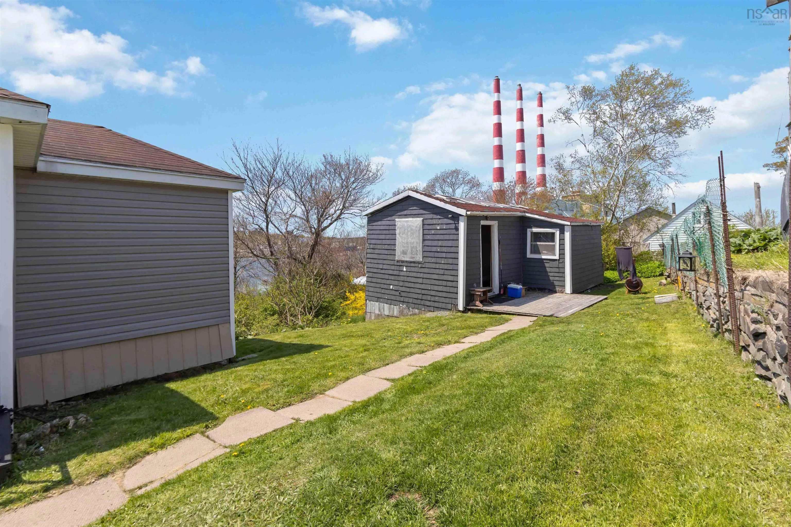 18 Nivens Avenue, Dartmouth, NS B3A 4B1, 1 Bedroom Bedrooms, ,1 BathroomBathrooms,Residential,For Sale,Nivens,202511116