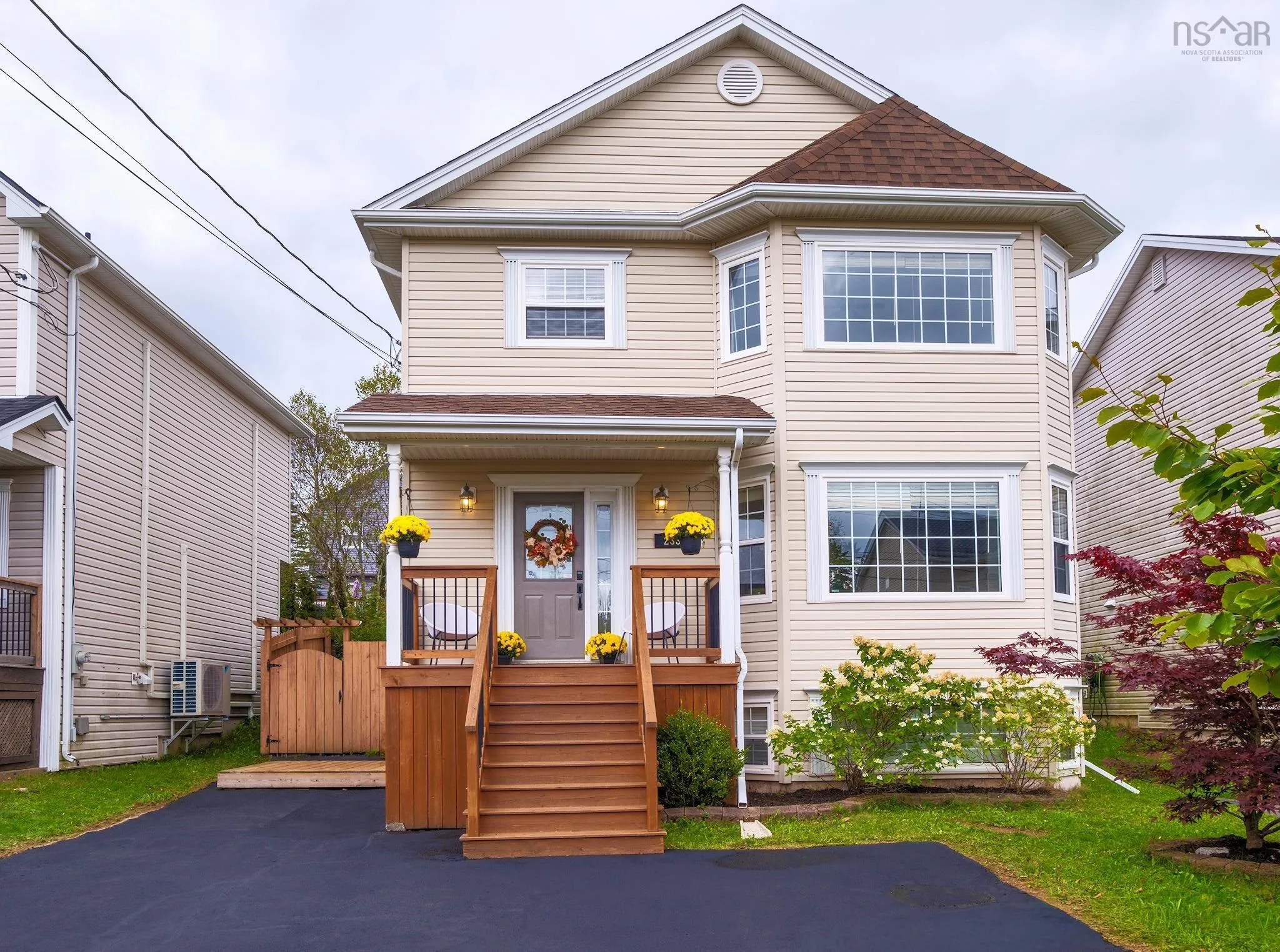 233 States Lane, Beechville, NS B3T 2J3, 3 Bedrooms Bedrooms, ,4 BathroomsBathrooms,Residential,For Sale,States,202523307