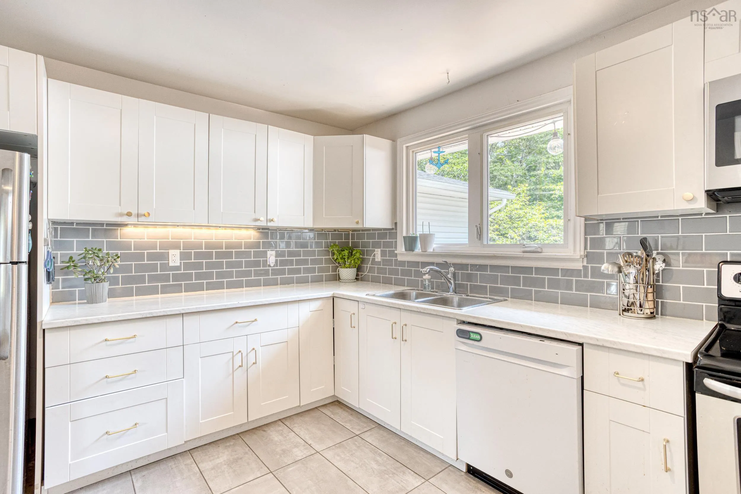 37 Theresa Court, Lake Echo, NS B3E 1B1, 4 Bedrooms Bedrooms, ,2 BathroomsBathrooms,Residential,For Sale,Theresa,202518597
