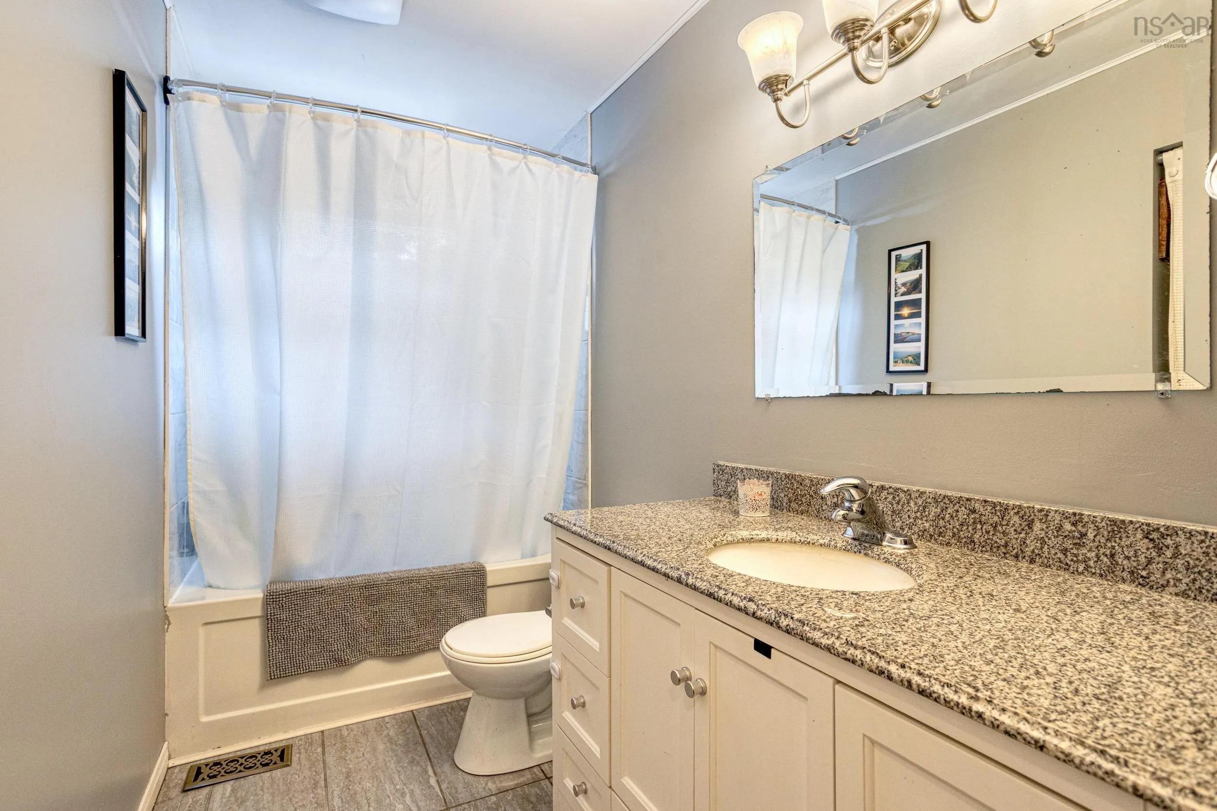 37 Theresa Court, Lake Echo, NS B3E 1B1, 4 Bedrooms Bedrooms, ,2 BathroomsBathrooms,Residential,For Sale,Theresa,202518597