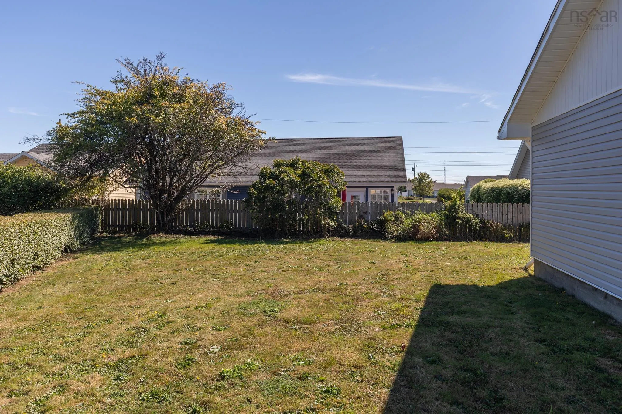 11 Hood Crescent, Yarmouth, NS B5A 4H6, 3 Bedrooms Bedrooms, ,2 BathroomsBathrooms,Residential,For Sale,Hood,202523617
