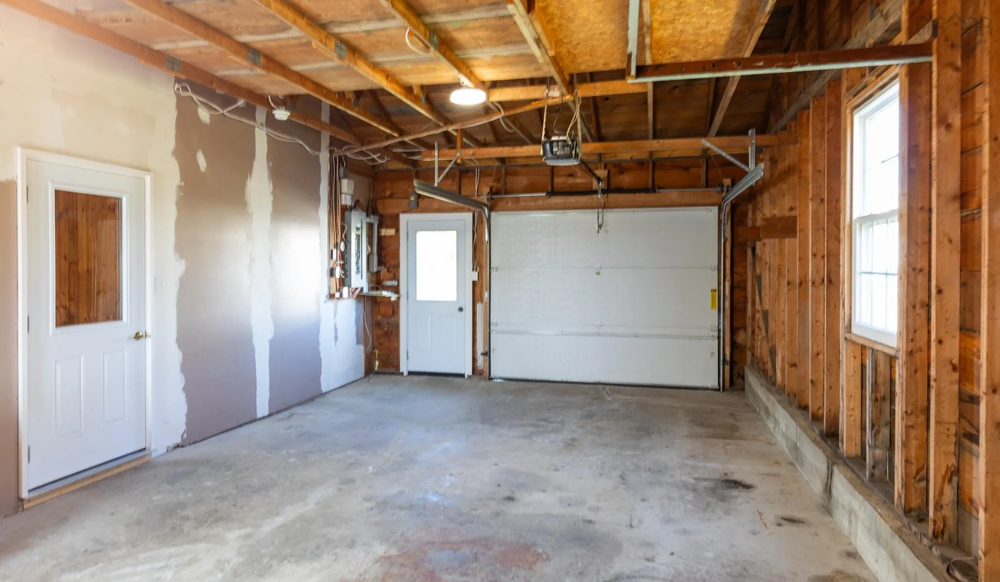 11 Hood Crescent, Yarmouth, NS B5A 4H6, 3 Bedrooms Bedrooms, ,2 BathroomsBathrooms,Residential,For Sale,Hood,202523617