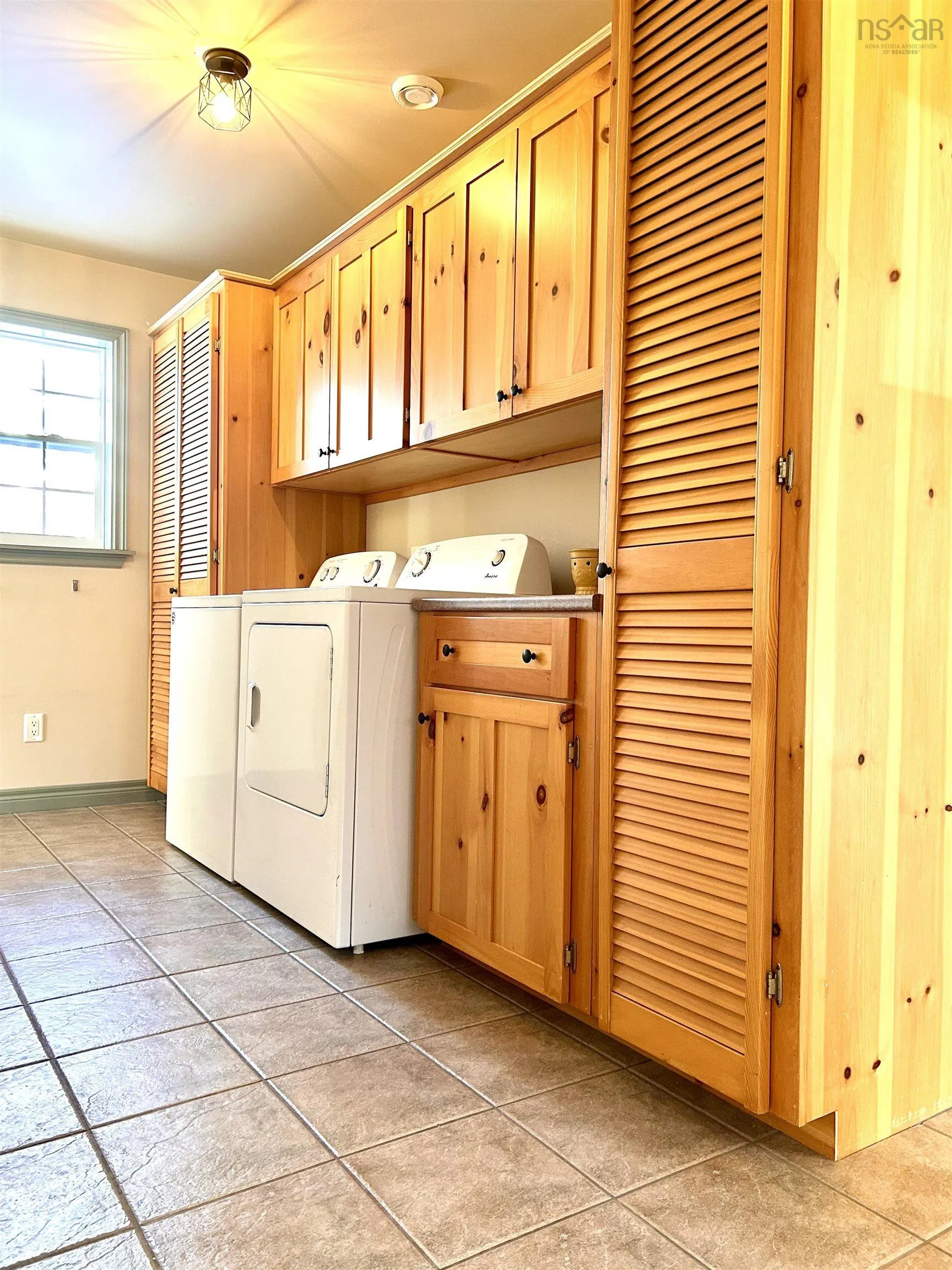 1233 Hastings Road, Hastings Ns B4h 3y3, 4 Bedrooms Bedrooms, ,2 BathroomsBathrooms,Residential,For Sale,Hastings,202501583