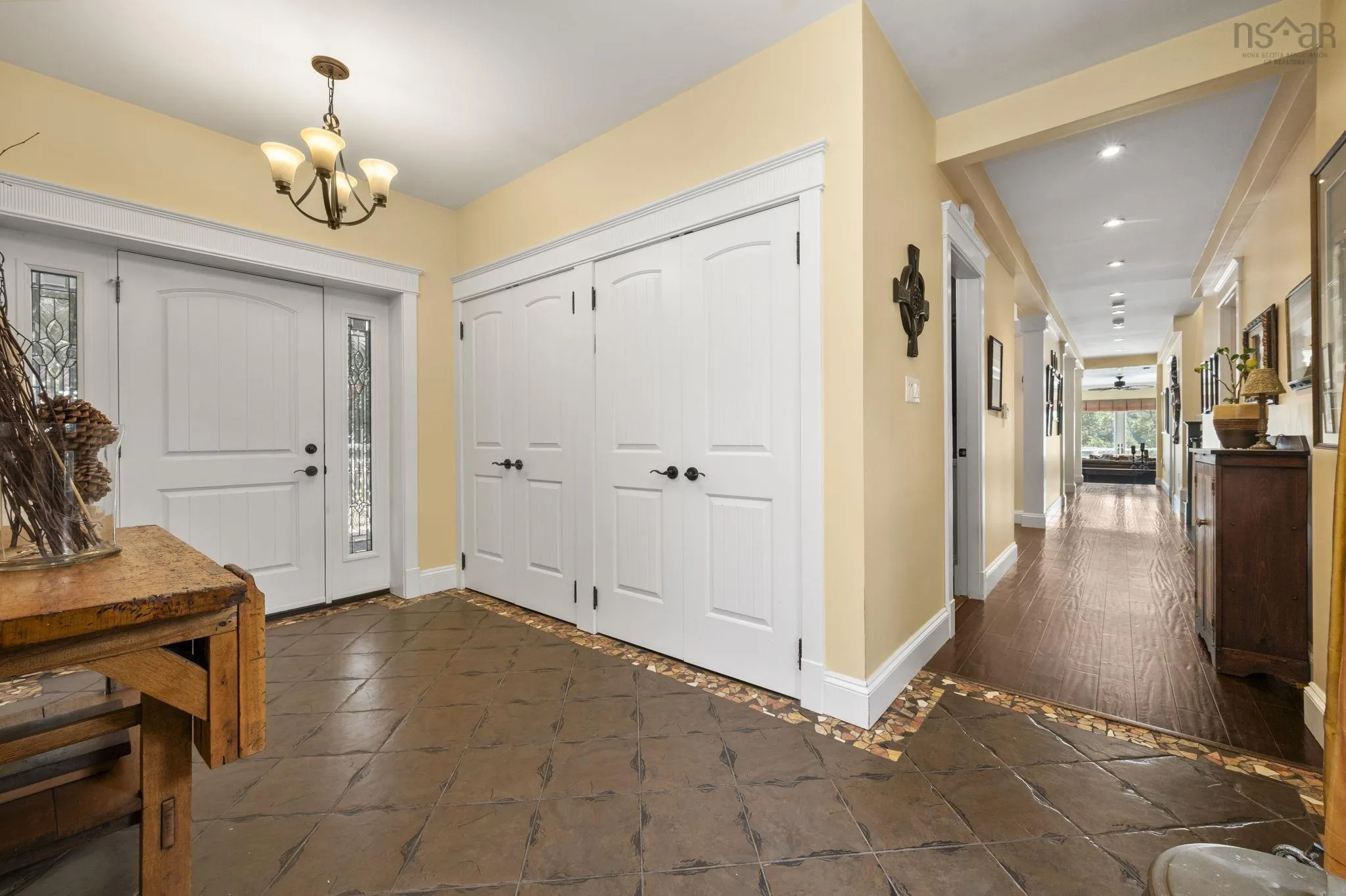 5954 Mcculloch Court, Halifax, NS B3H 4S9, 6 Bedrooms Bedrooms, ,5 BathroomsBathrooms,Residential,For Sale,Mcculloch,202520225