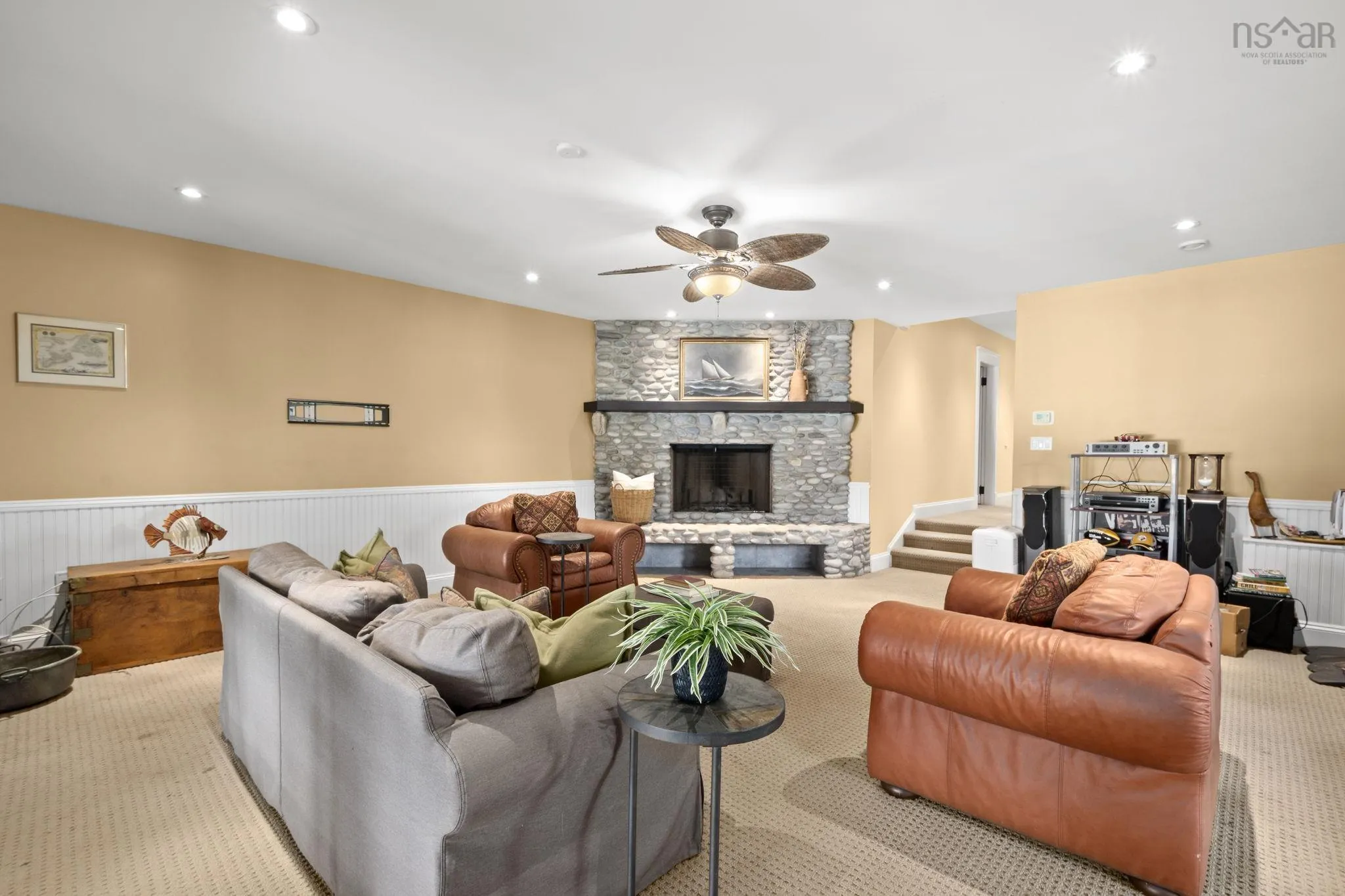 5954 Mcculloch Court, Halifax, NS B3H 4S9, 6 Bedrooms Bedrooms, ,5 BathroomsBathrooms,Residential,For Sale,Mcculloch,202520225