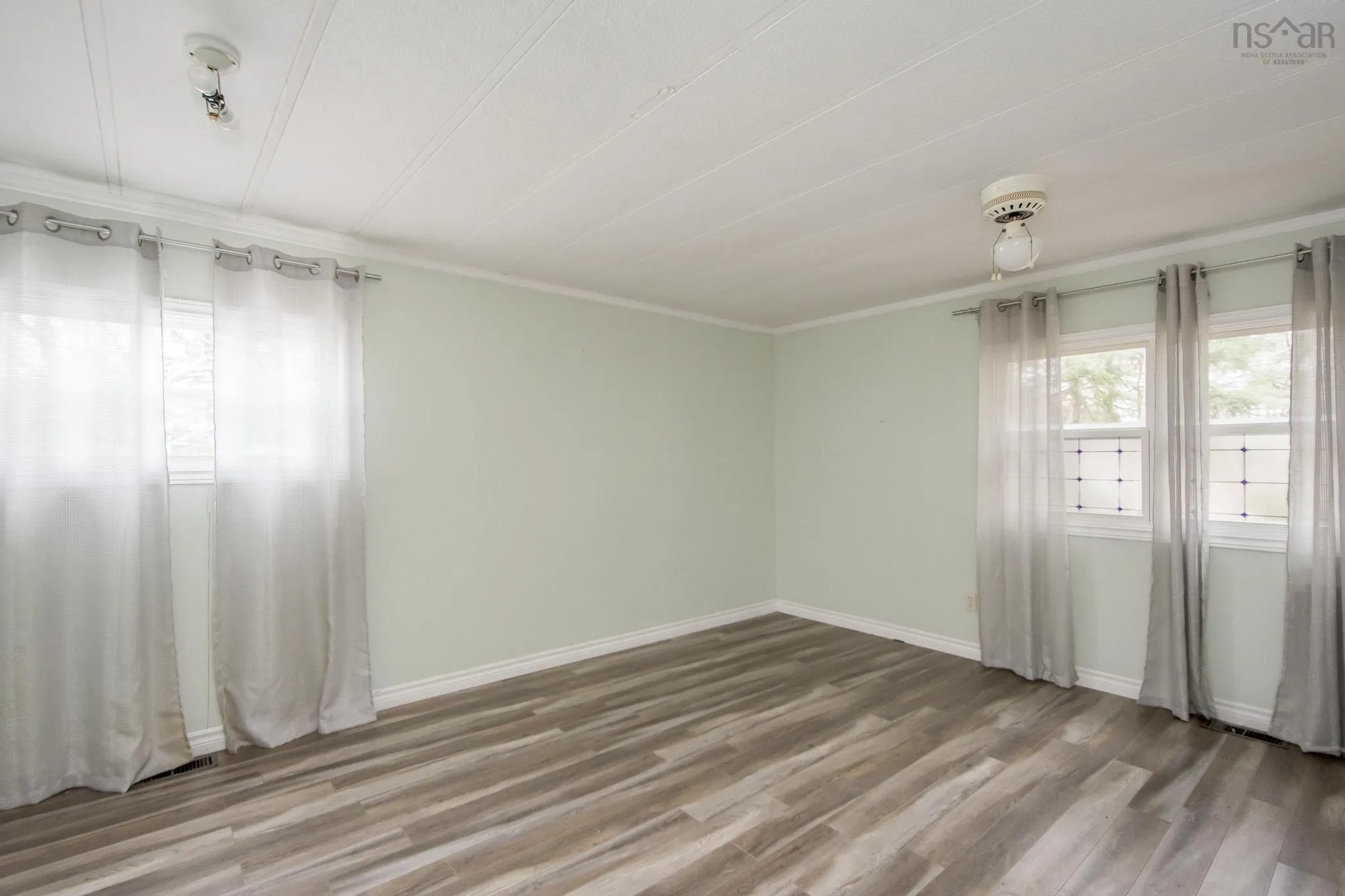 166 Hilltop Drive, Lower Sackville Ns B4c 2p5, 2 Bedrooms Bedrooms, ,1 BathroomBathrooms,Residential,For Sale,Hilltop,202501658