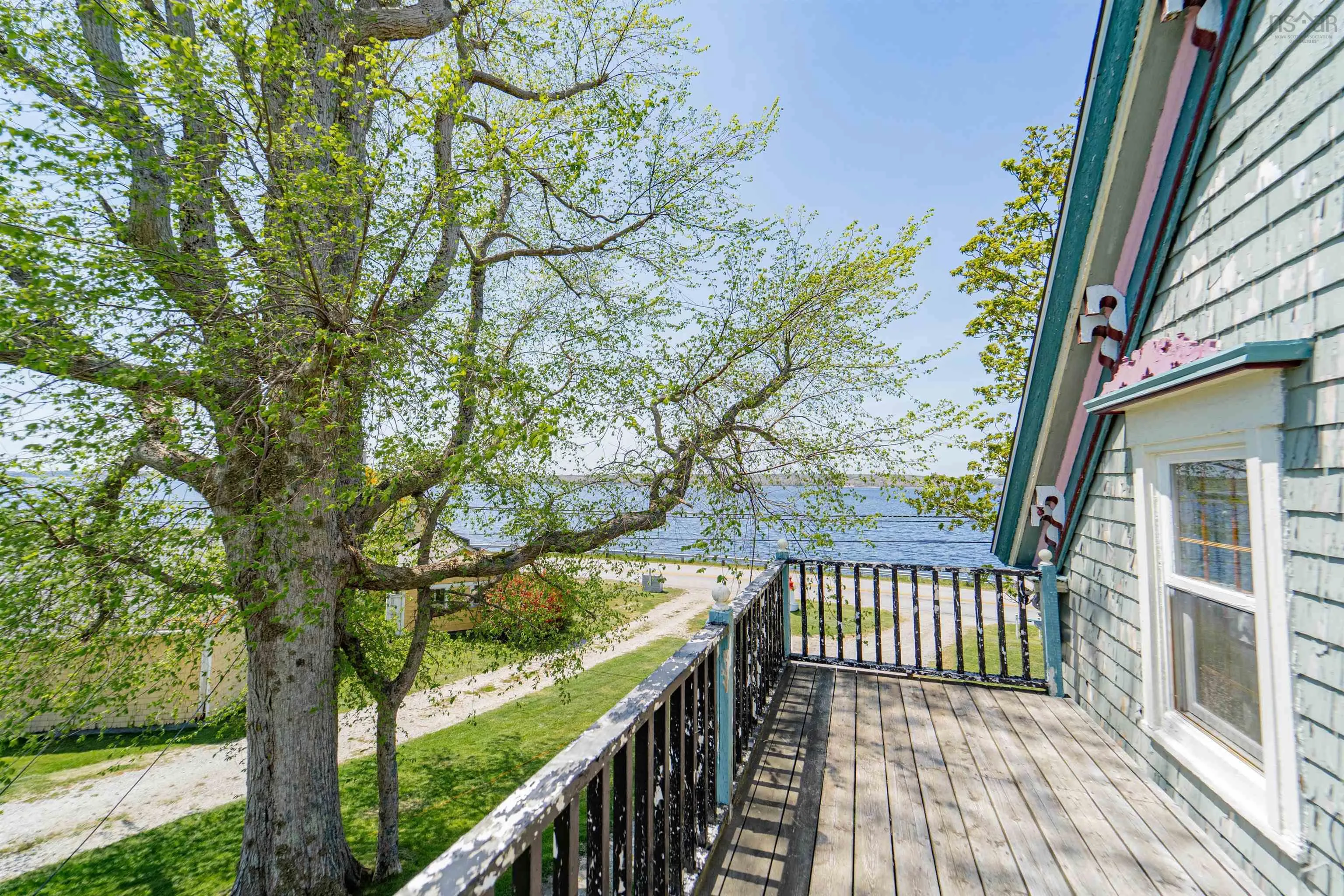 1247 Sandy Point Road, Sandy Point Ns B0t 1w0, 5 Bedrooms Bedrooms, ,2 BathroomsBathrooms,Residential,For Sale,Sandy Point,202411919
