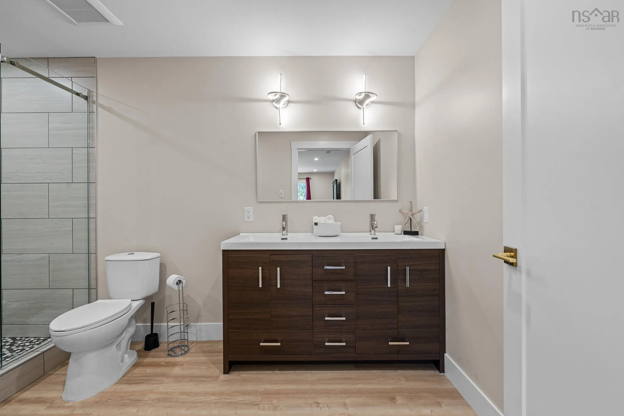 3 Kittiwake Ridge, Halibut Bay, NS B2V 1R1, 4 Bedrooms Bedrooms, ,4 BathroomsBathrooms,Residential,For Sale,Kittiwake,202520304