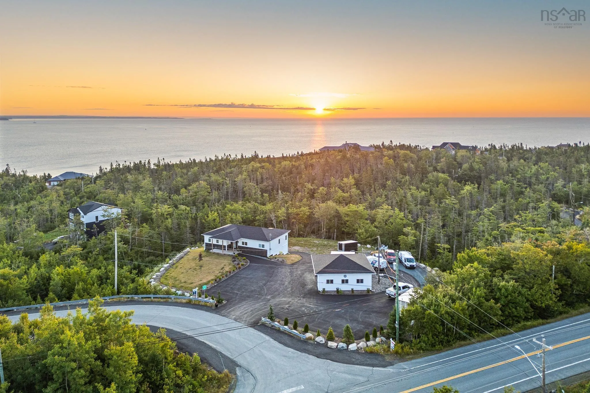 3 Kittiwake Ridge, Halibut Bay, NS B2V 1R1, 4 Bedrooms Bedrooms, ,4 BathroomsBathrooms,Residential,For Sale,Kittiwake,202520304