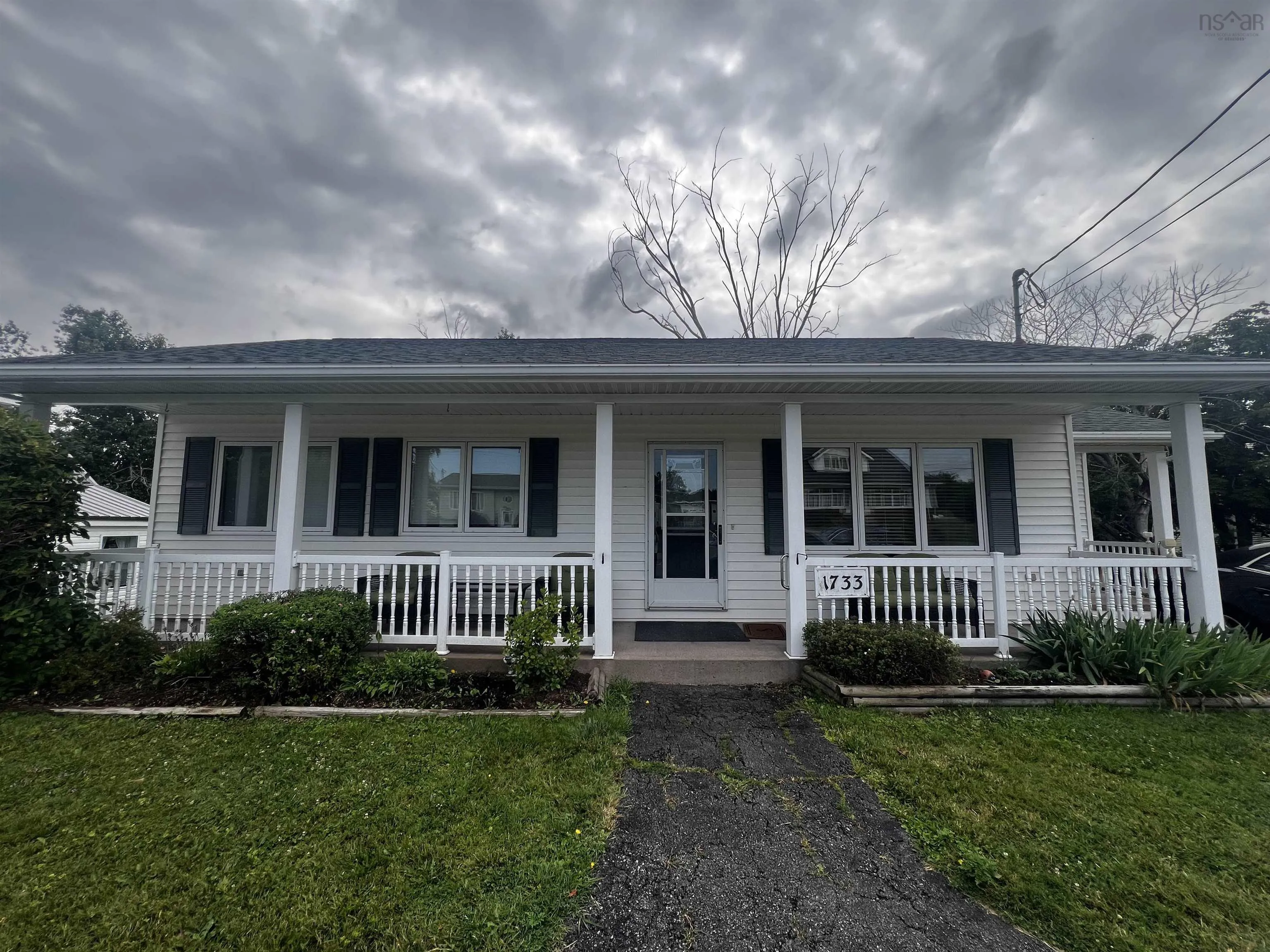 1733 North Main Street, Westville, NS B0K 2A0, 3 Bedrooms Bedrooms, ,2 BathroomsBathrooms,Residential,For Sale,North Main,202519639