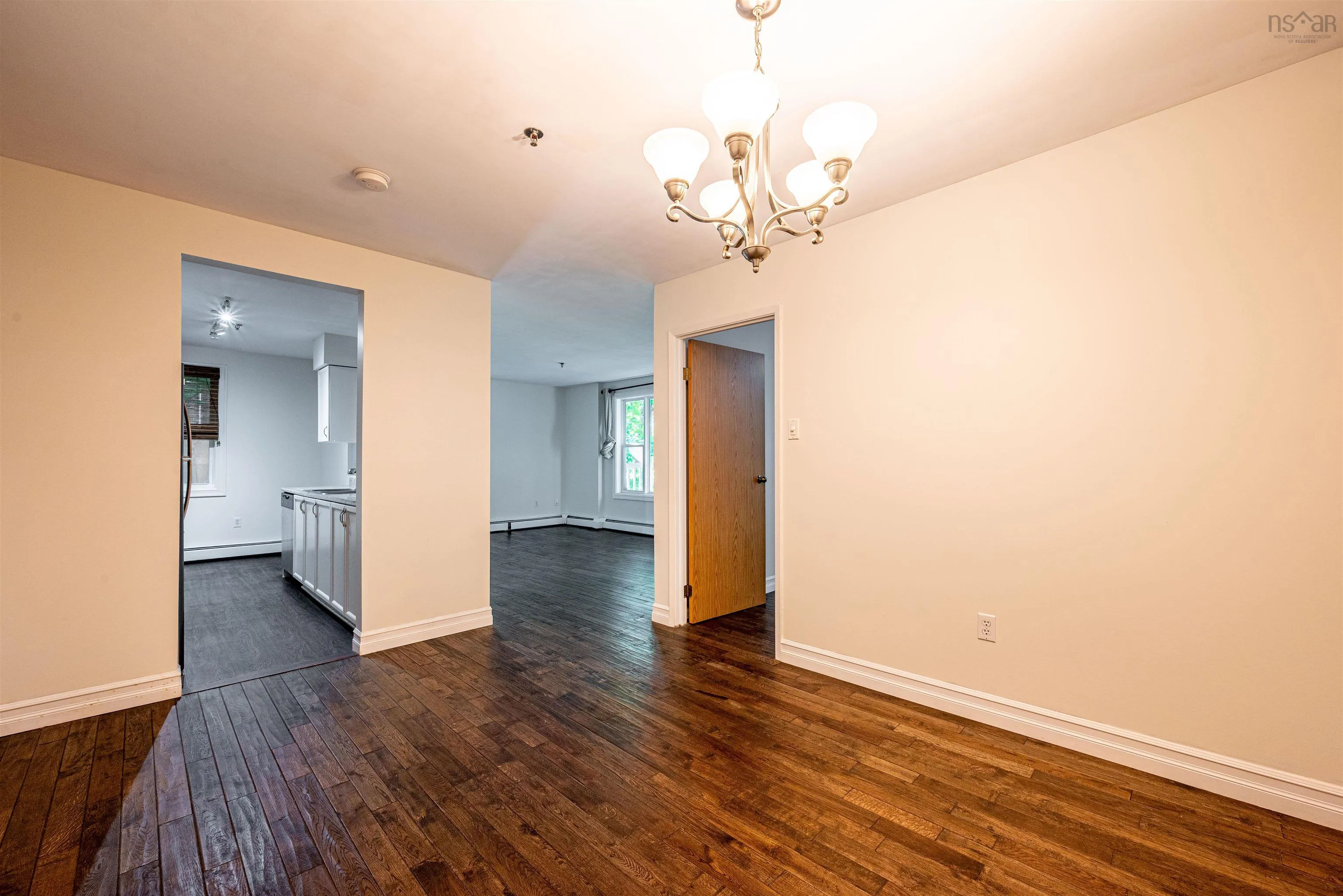 200-5230 Tobin Street, Halifax Ns B3h 1s2, 2 Bedrooms Bedrooms, ,1 BathroomBathrooms,Residential,For Sale,Tobin,202510362
